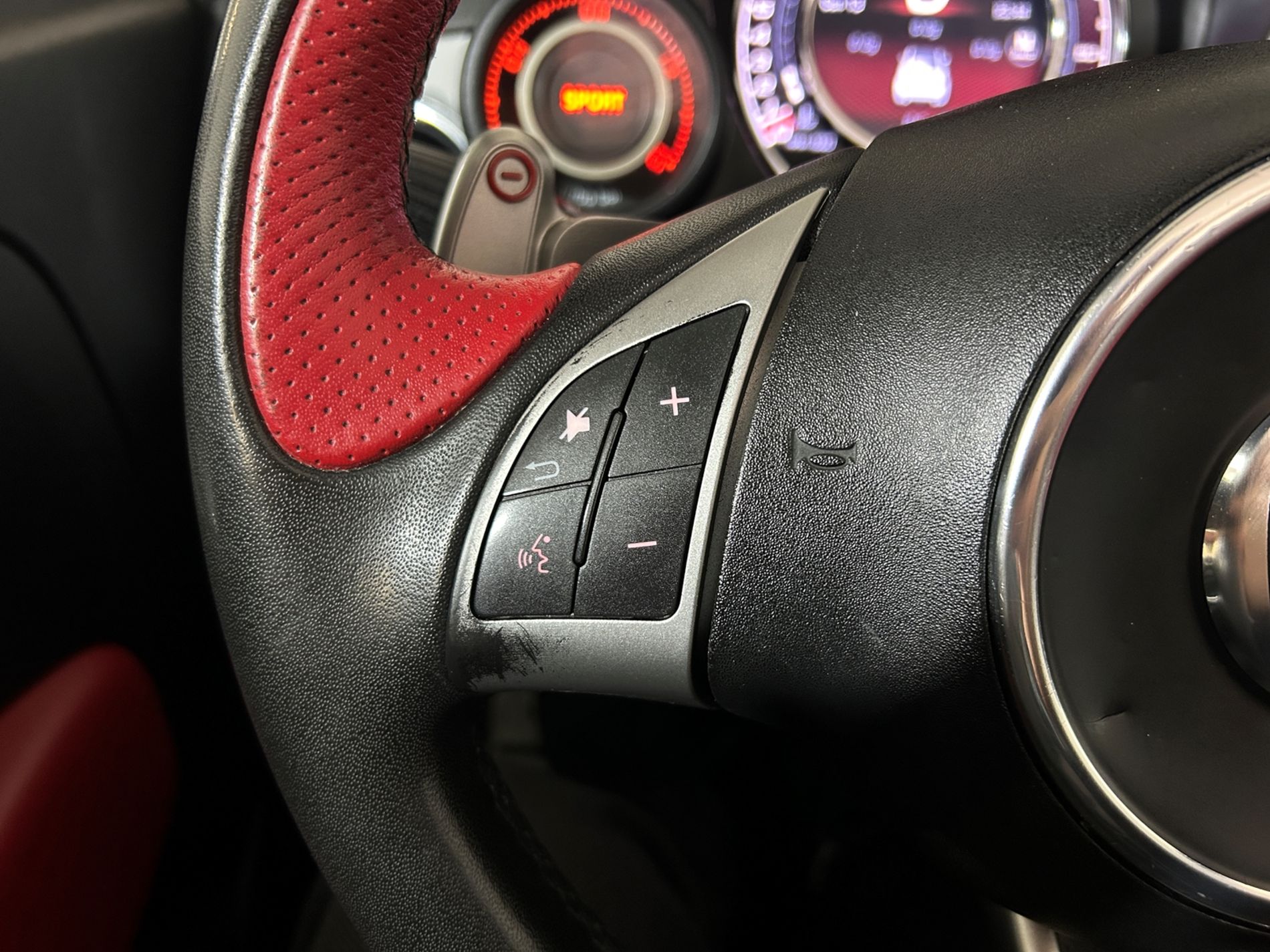 595C 1.4 t-jet turismo 160cv MTA - Autoviemme