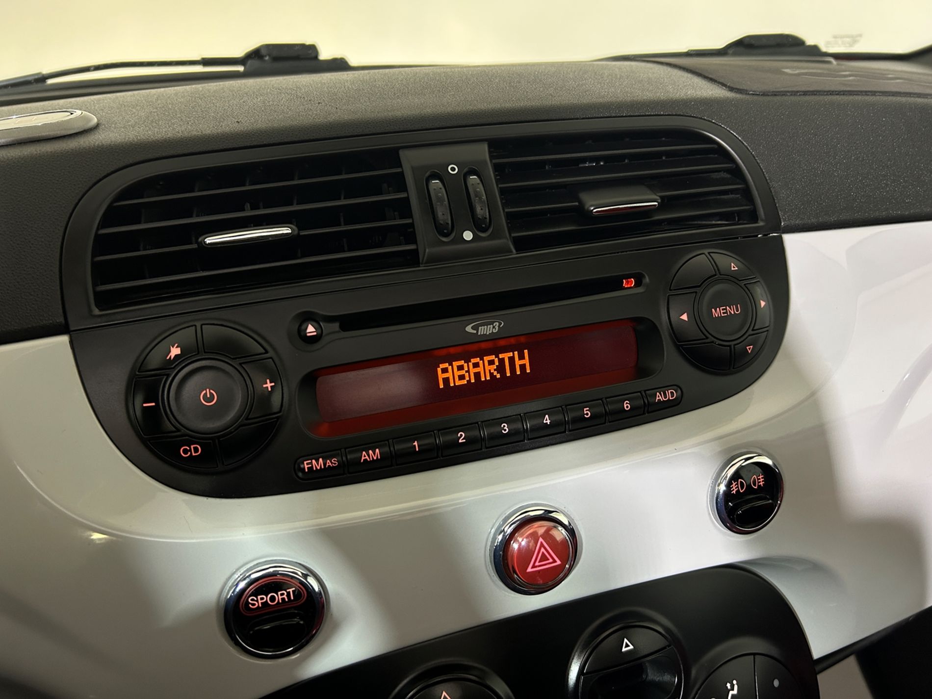 595C 1.4 t-jet turismo 160cv MTA - Autoviemme