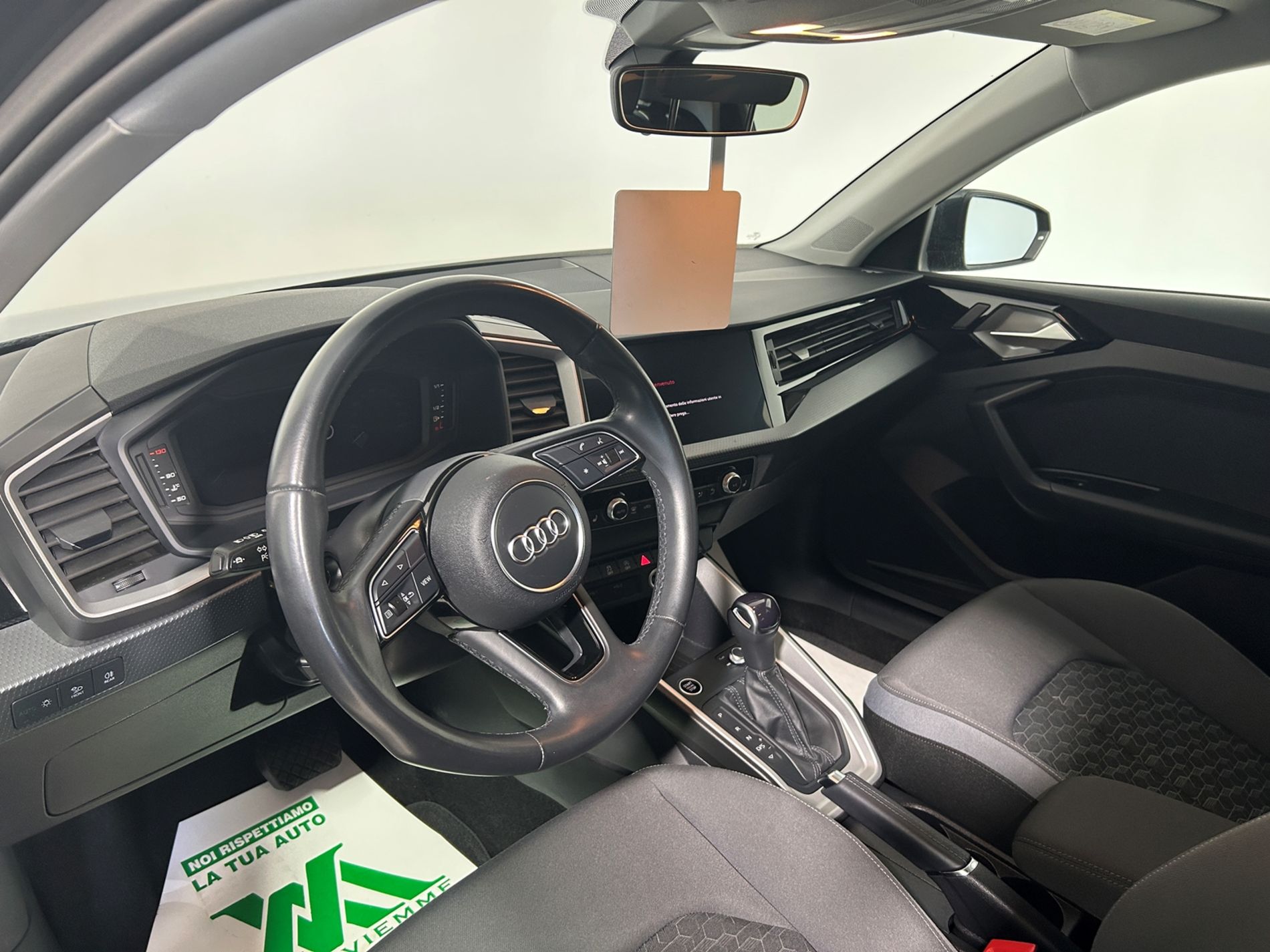 Audi A1 Sportback 25 1.0 tfsi Admired Advanced s-tronic my20 - Autoviemme
