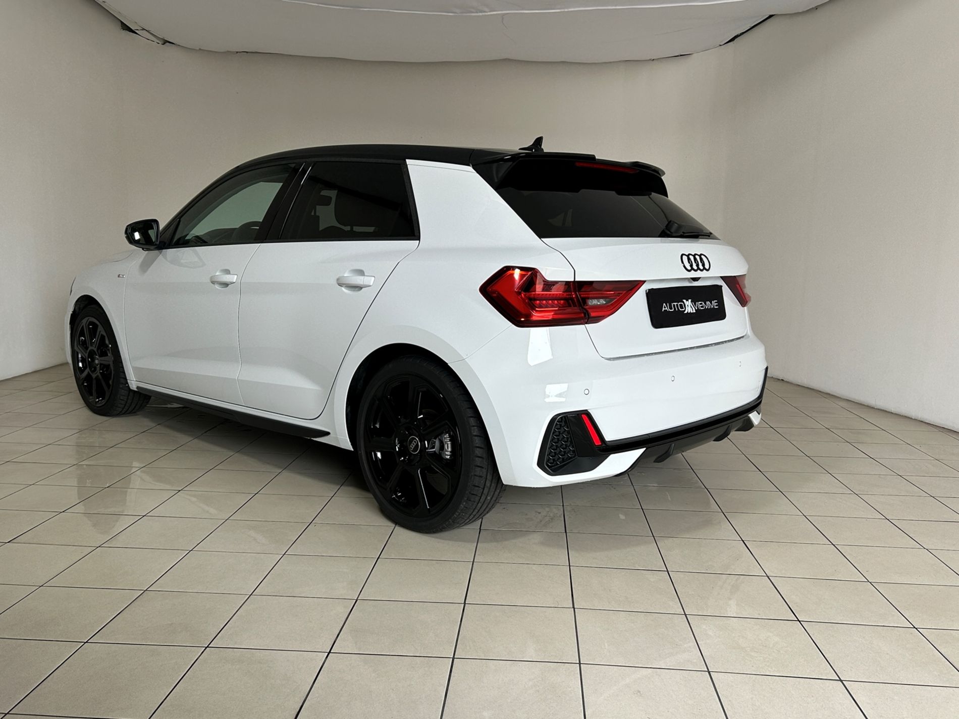 Audi A1 Sportback 30 1.0 Identity Black tfsi S Line Edition 116 cv s-tronic - Autoviemme