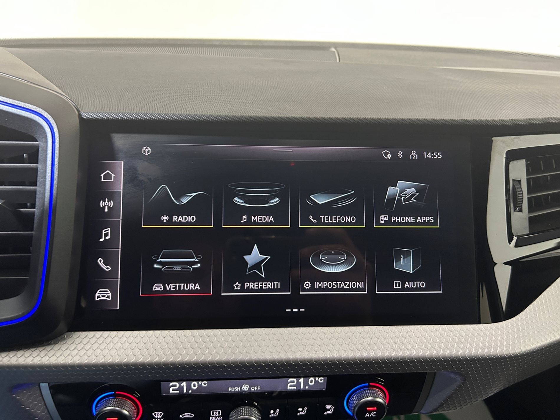 Audi A1 Sportback 35 1.5 tfsi Identity Black s-tronic - Autoviemme