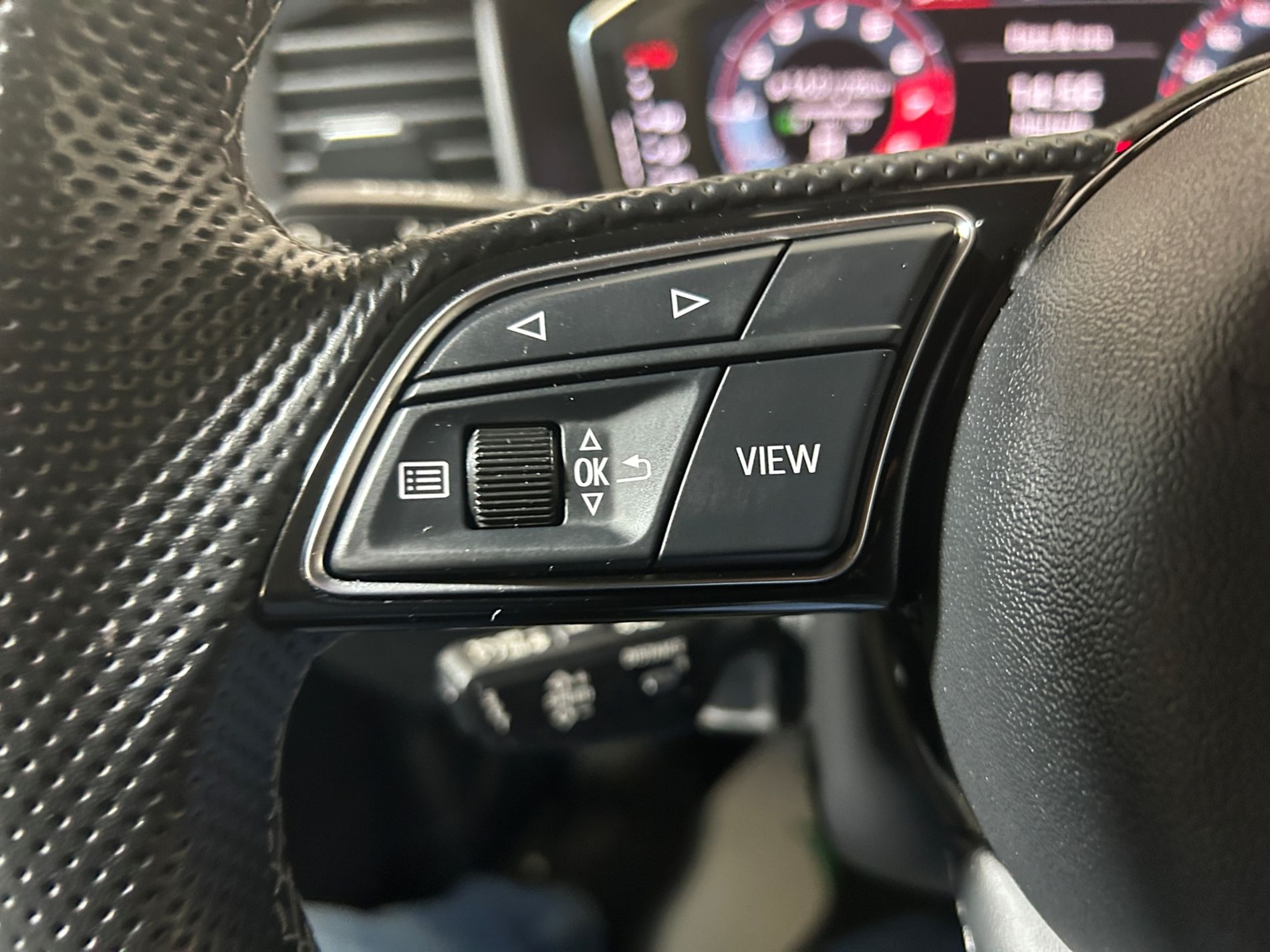 Audi A1 Sportback 35 1.5 tfsi Identity Black s-tronic - Autoviemme