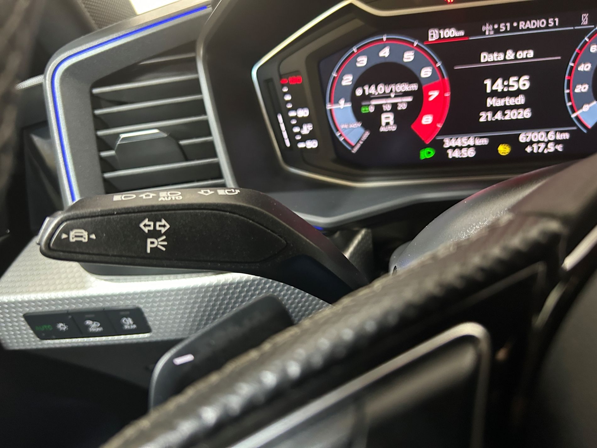 Audi A1 Sportback 35 1.5 tfsi Identity Black s-tronic - Autoviemme