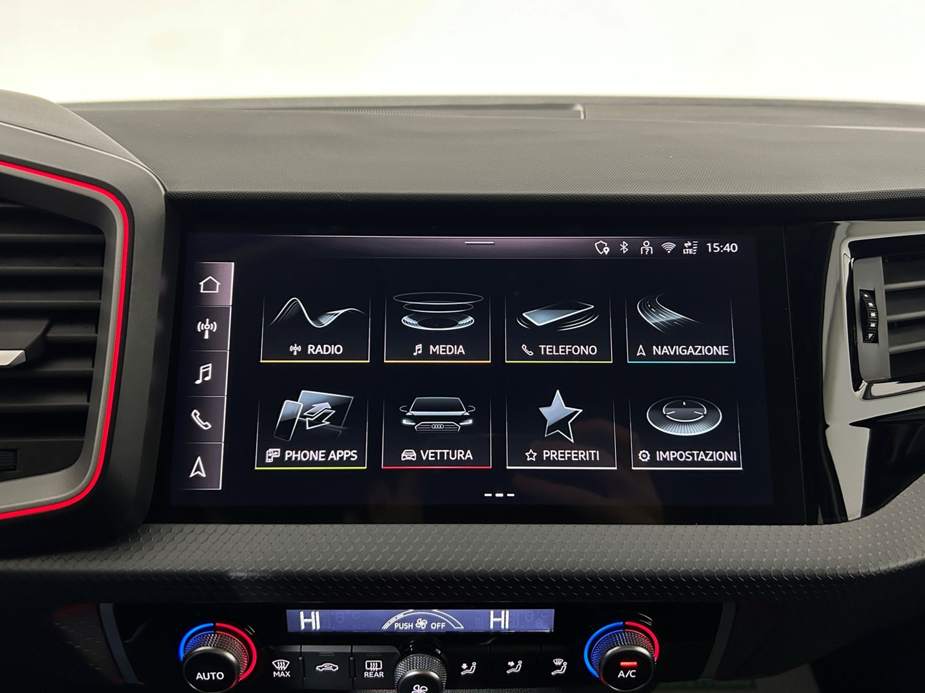 A1 Sportback 30 1.0 tfsi S Line Edition 116cv s-tronic - Autoviemme