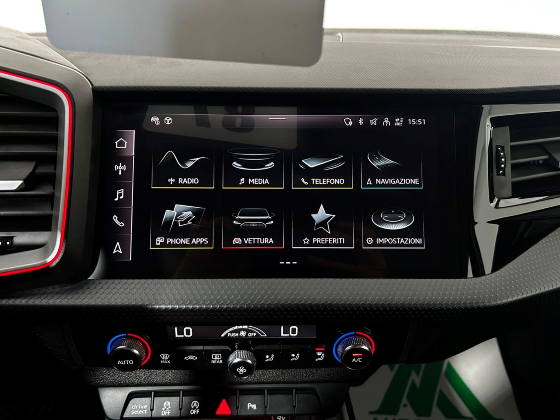 A1 Allstreet 30 1.0 110cv s-tronic - Autoviemme