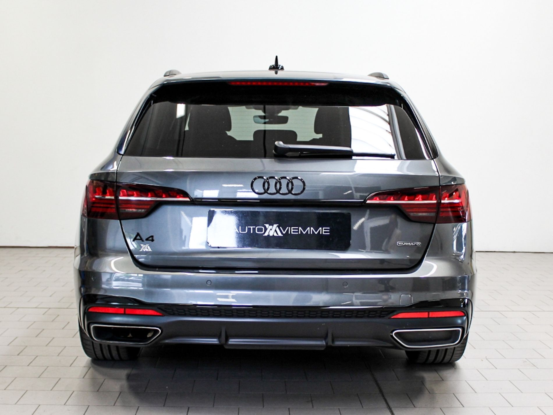 A4 Avant 40 2.0 tdi mhev S line edition quattro 204cv s-tronic - Autoviemme