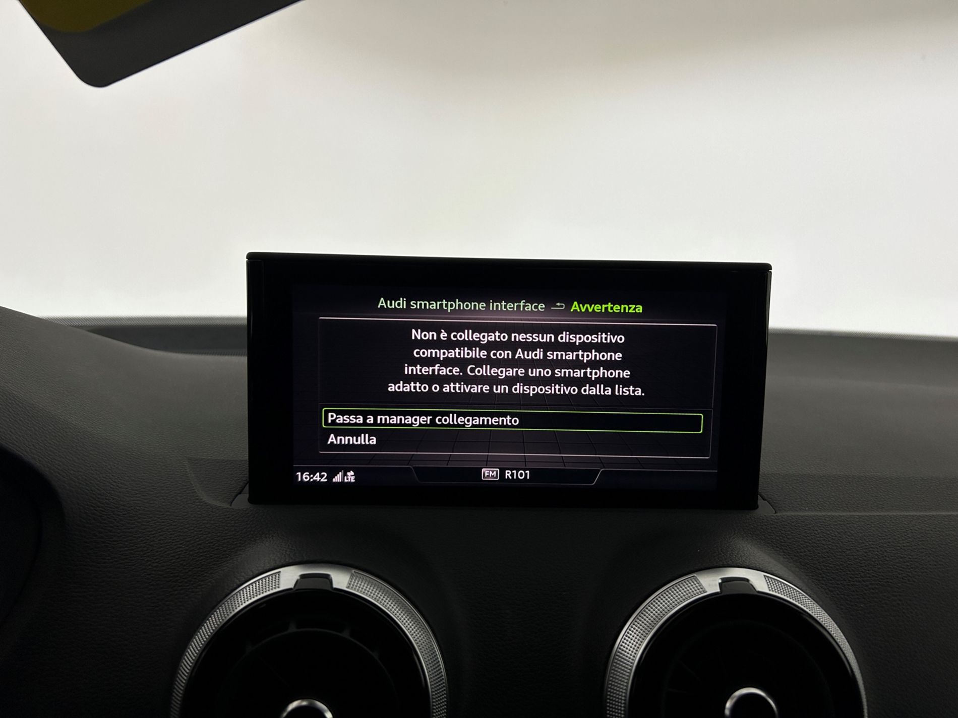 Q2 35 Business Advanced s-tronic - Autoviemme