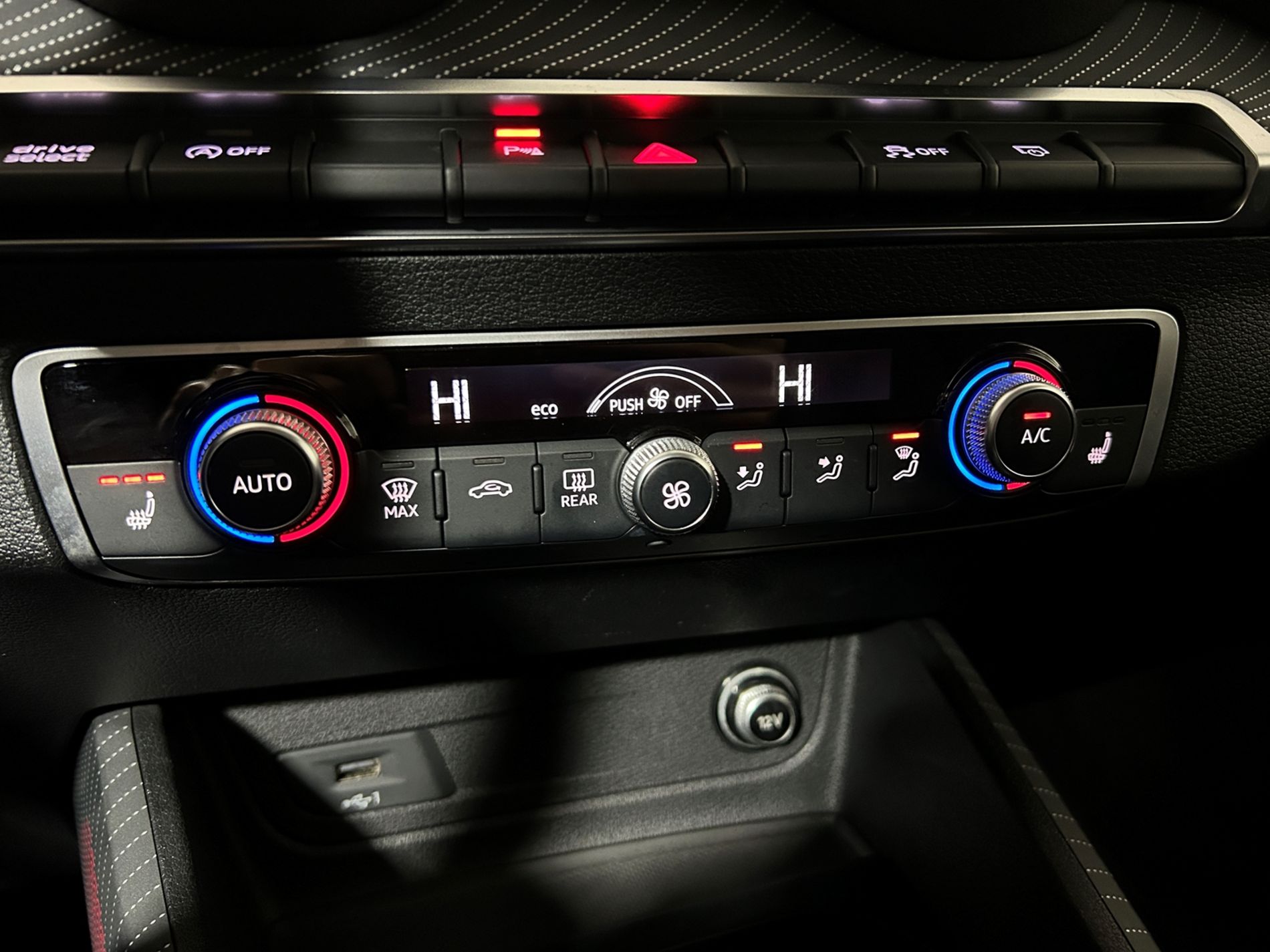 Q2 35 Business Advanced s-tronic - Autoviemme