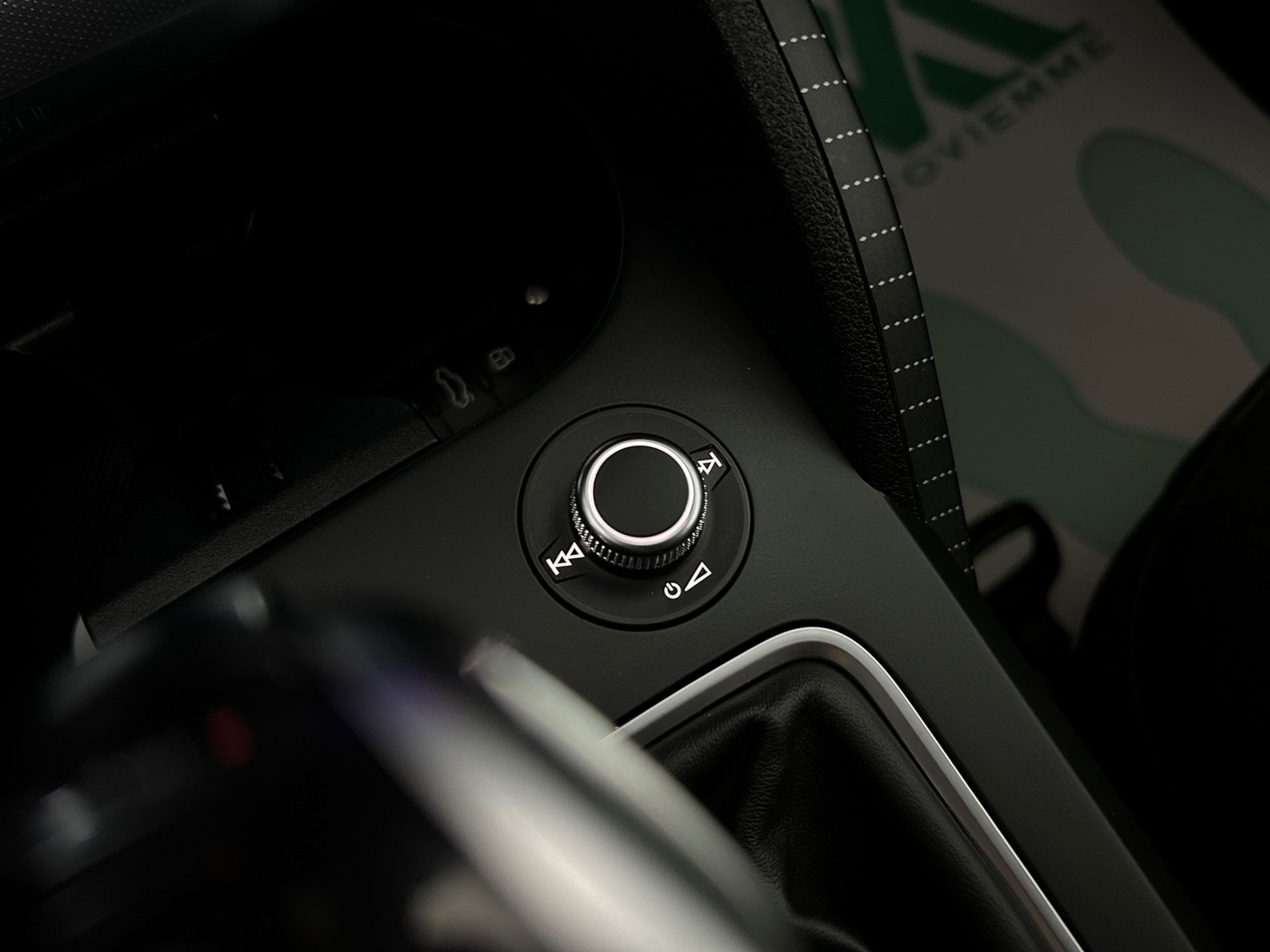 Q2 35 tfsi S line s-tronic - Autoviemme