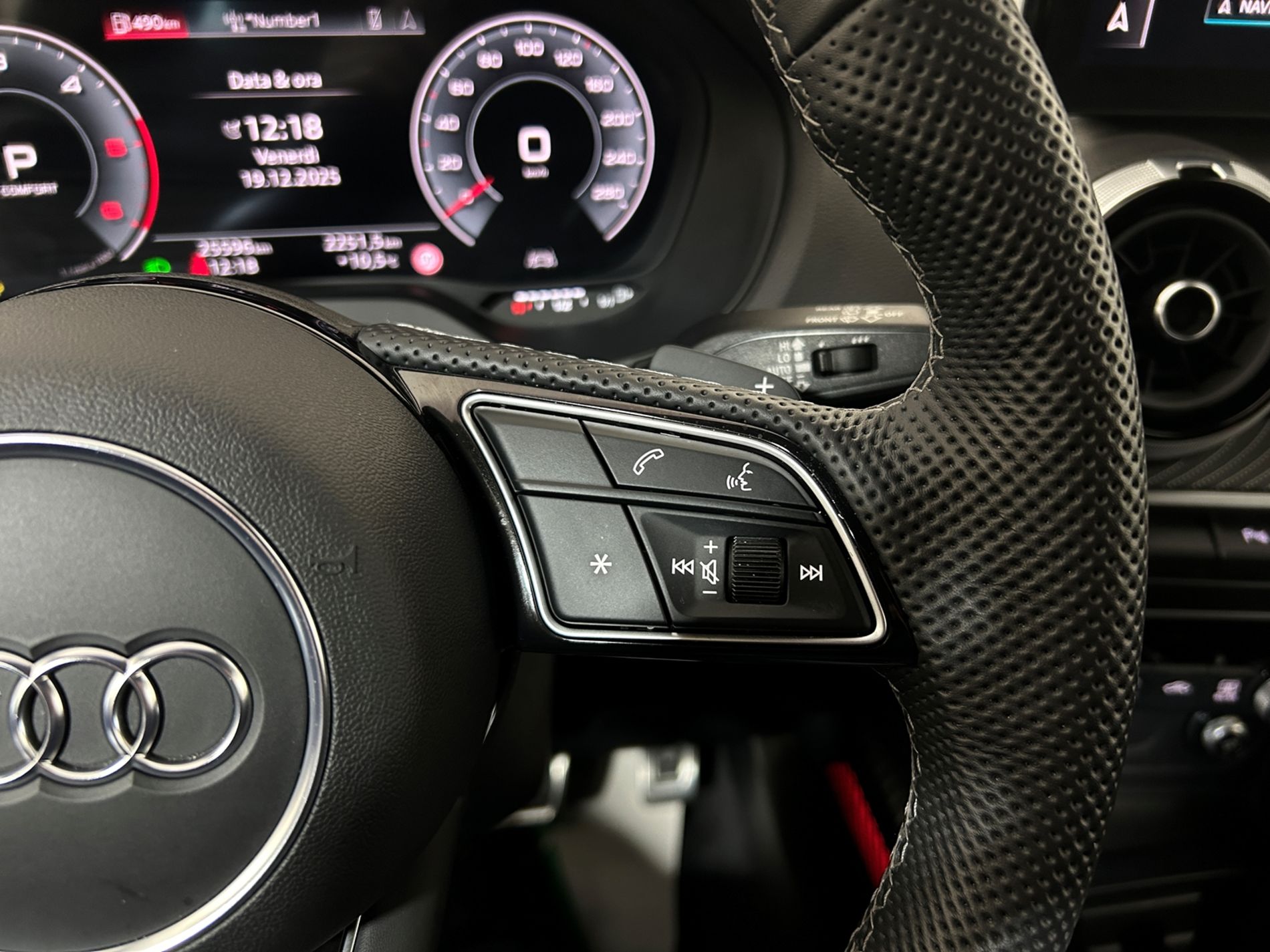 Q2 35 S line edition s-tronic - Autoviemme