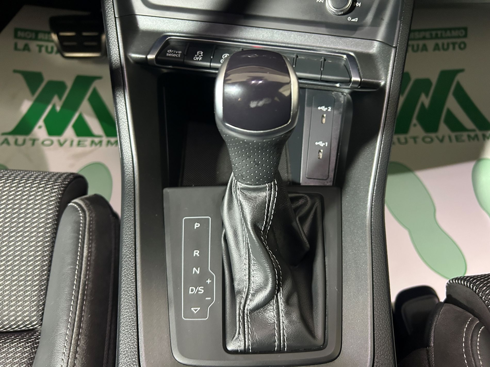 Audi Q3 Sportback 35 1.5 tfsi Identity Black s-tronic   - Autoviemme