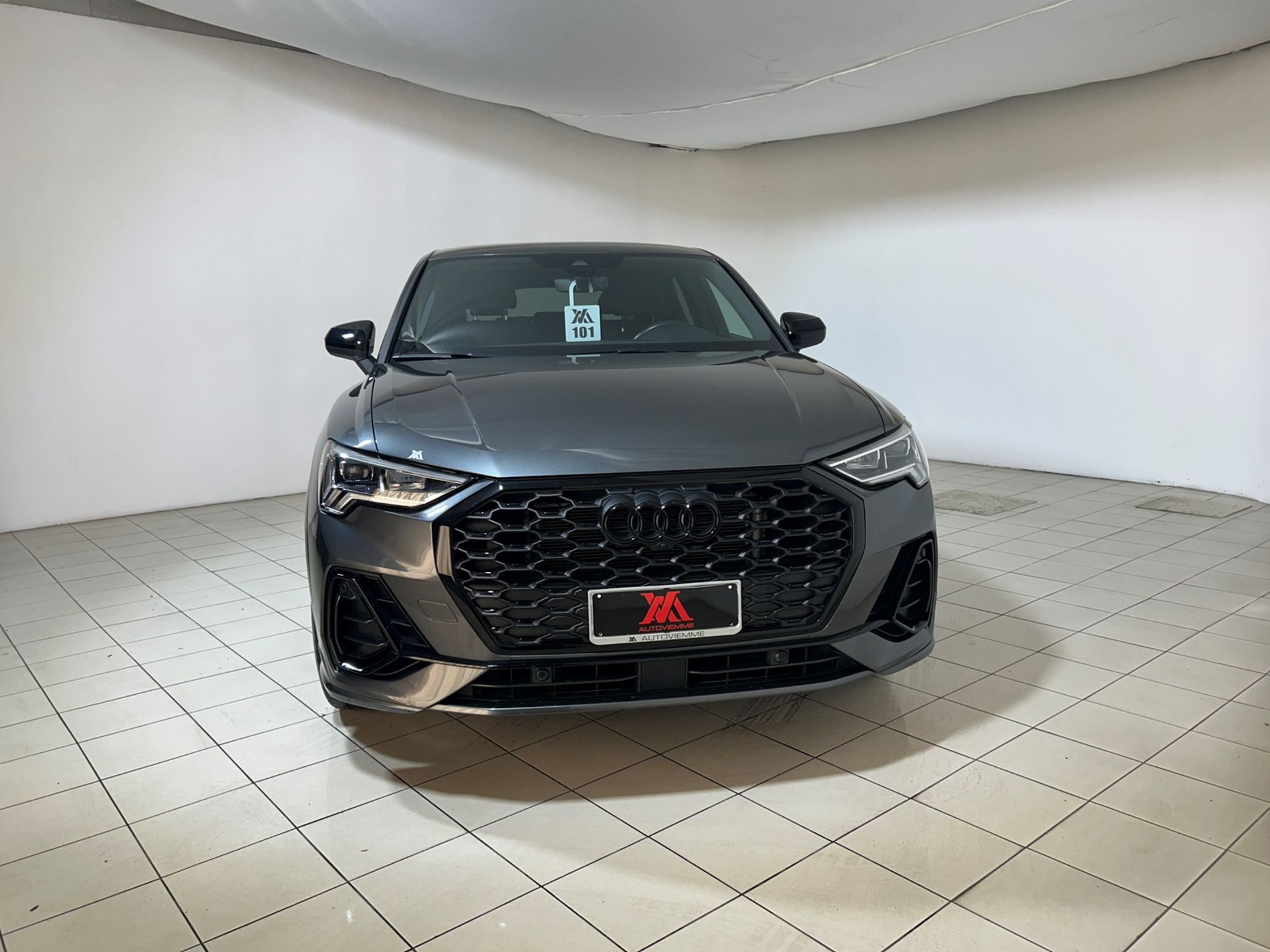 Audi Q3 Sportback 35 1.5 tfsi Identity Black s-tronic   - Autoviemme