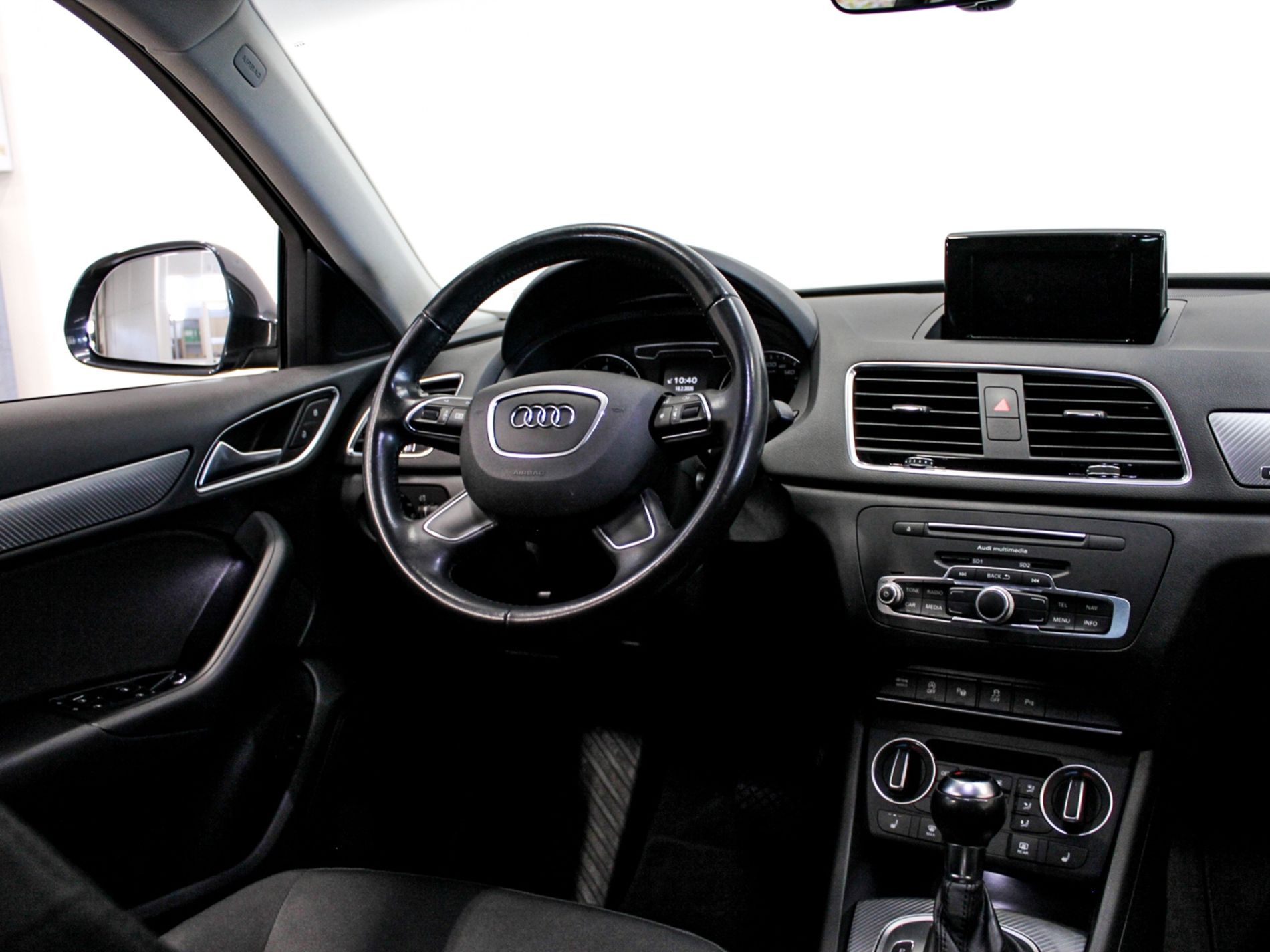 Audi Q3 2.0 tfsi Design quattro 180cv s-tronic   - Autoviemme