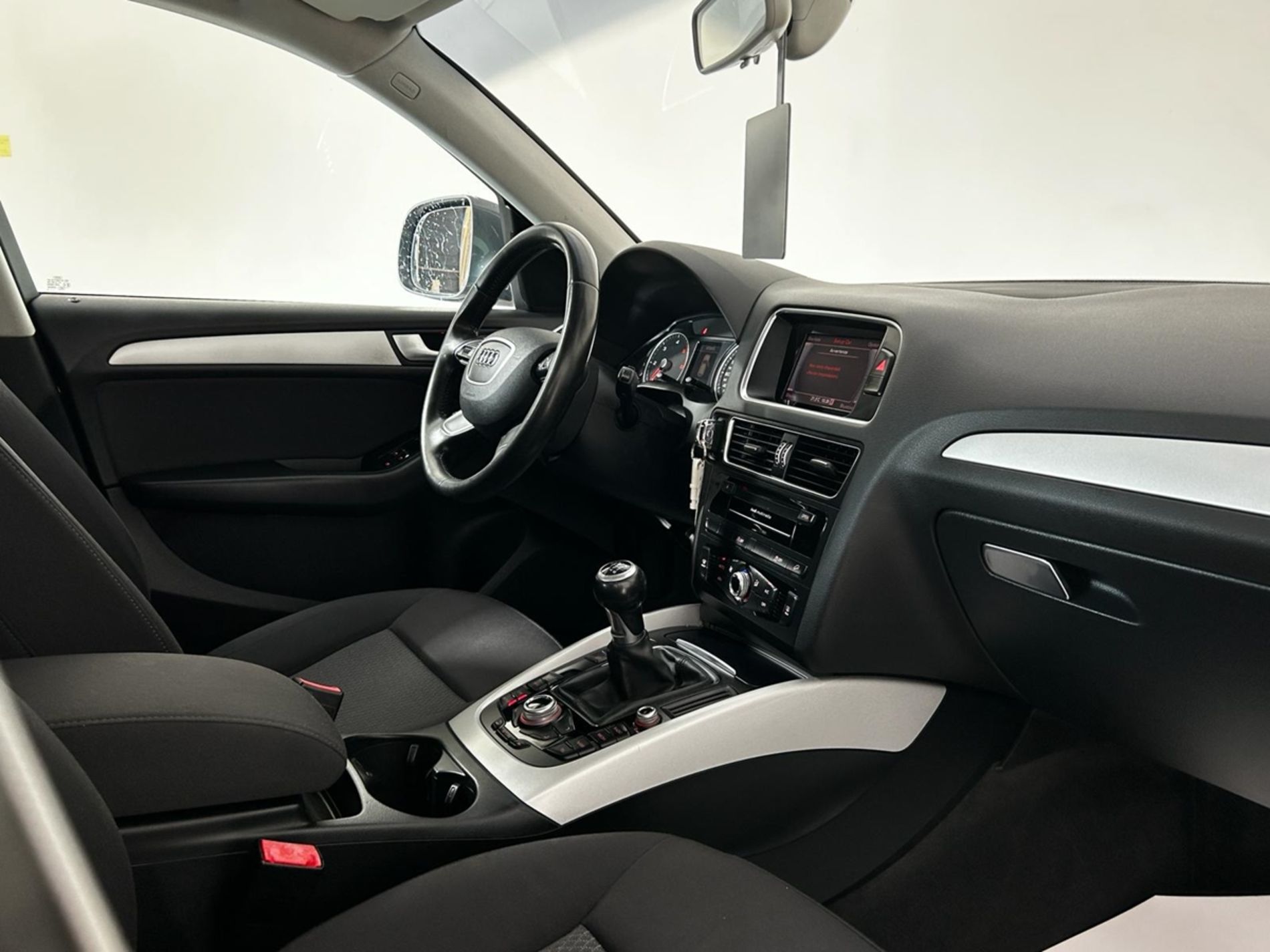 Q5 2.0 tdi ultra Business 150cv - Autoviemme