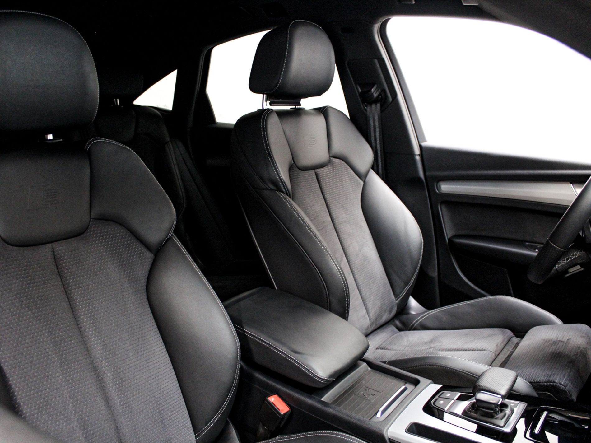Q5 Sportback 40 2.0 tdi mhev 12V S line quattro s-tronic - Autoviemme
