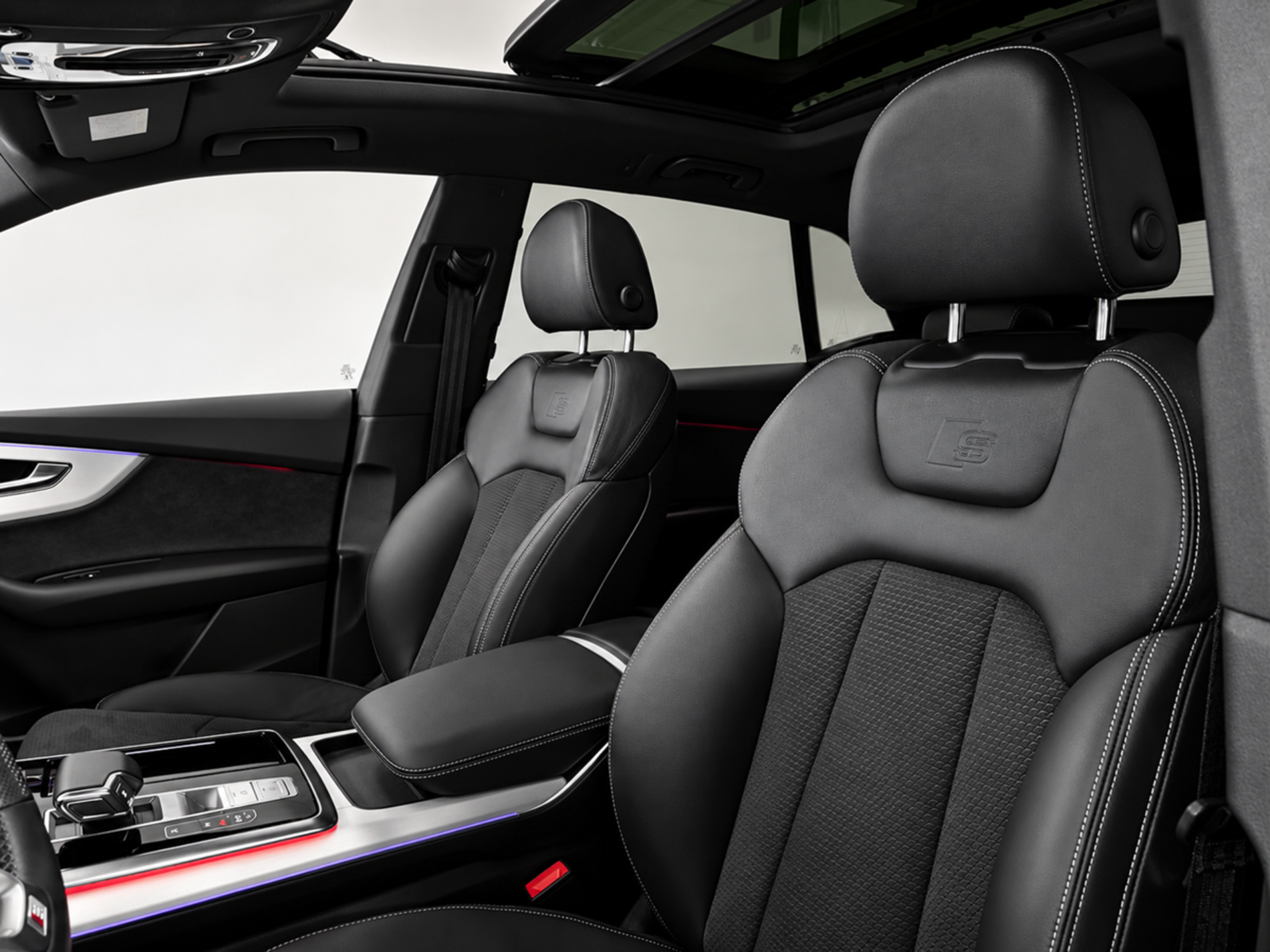 Q8 3.0 tdi mhev S line quattro 286cv - Autoviemme