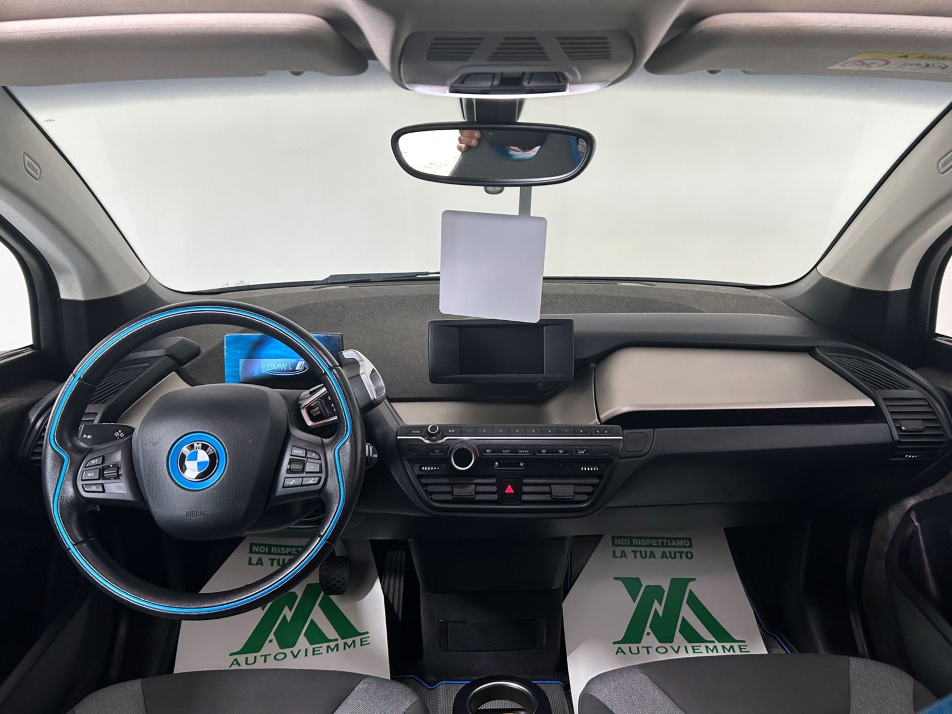 BMW i3 120Ah elettrica tetto panoramico - Autoviemme