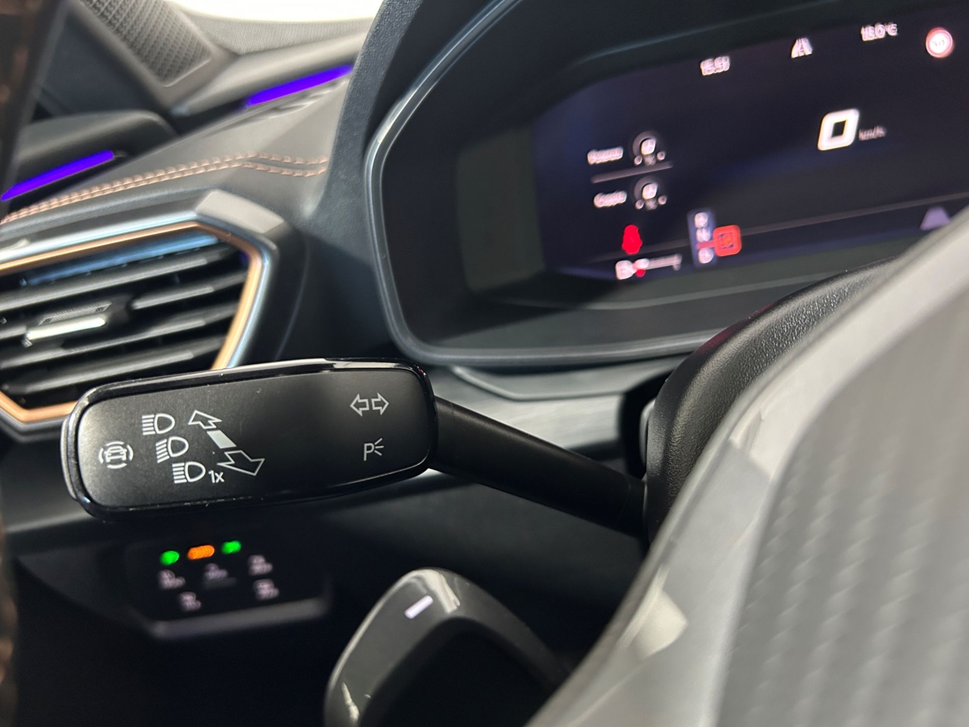Cupra Formentor 1.5 tsi 150 cv dsg sedili elettrici con memorie - Autoviemme