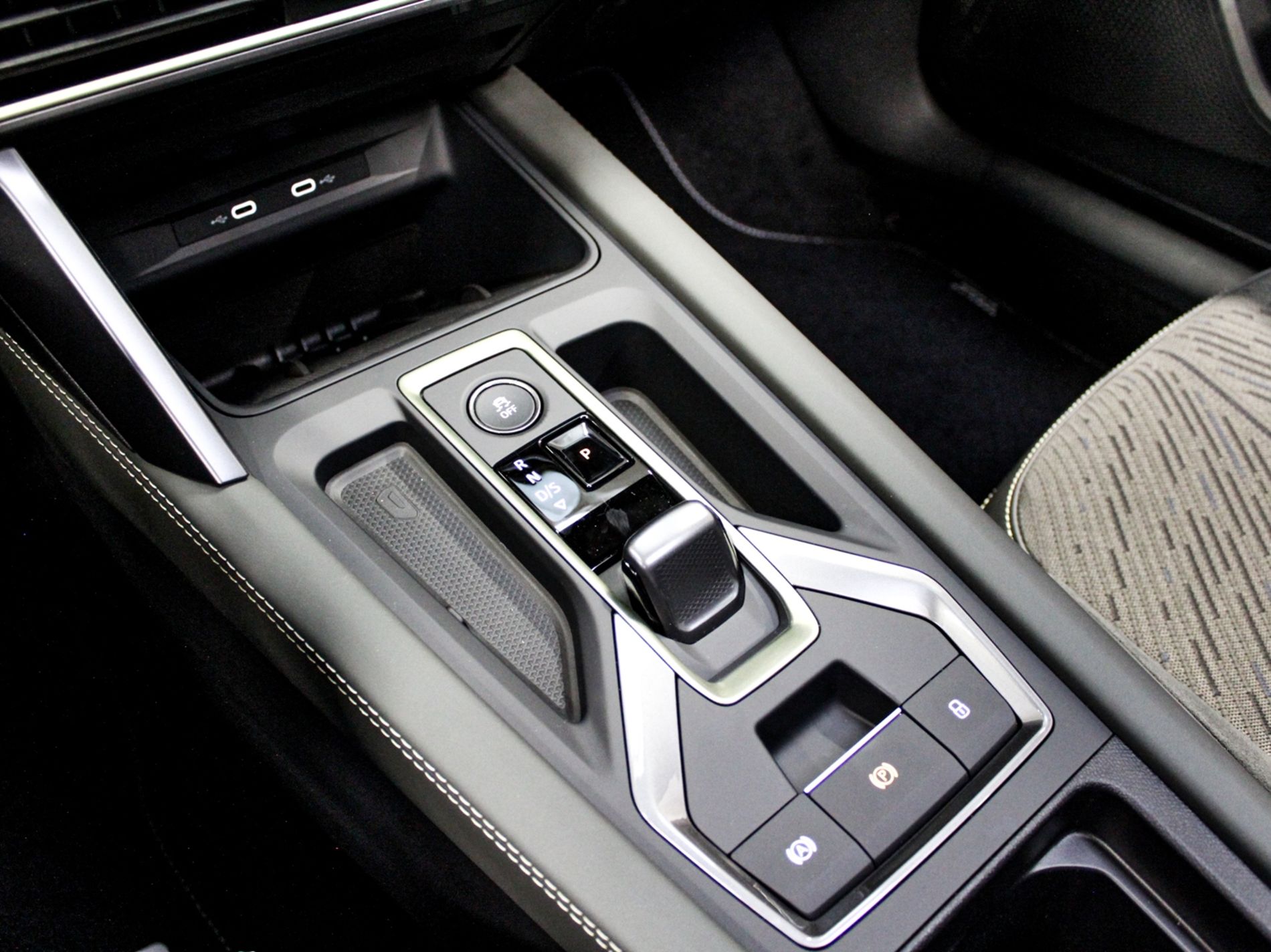 Cupra Formentor 1.5 tsi 150cv dsg - TRIBE EDITION - Autoviemme