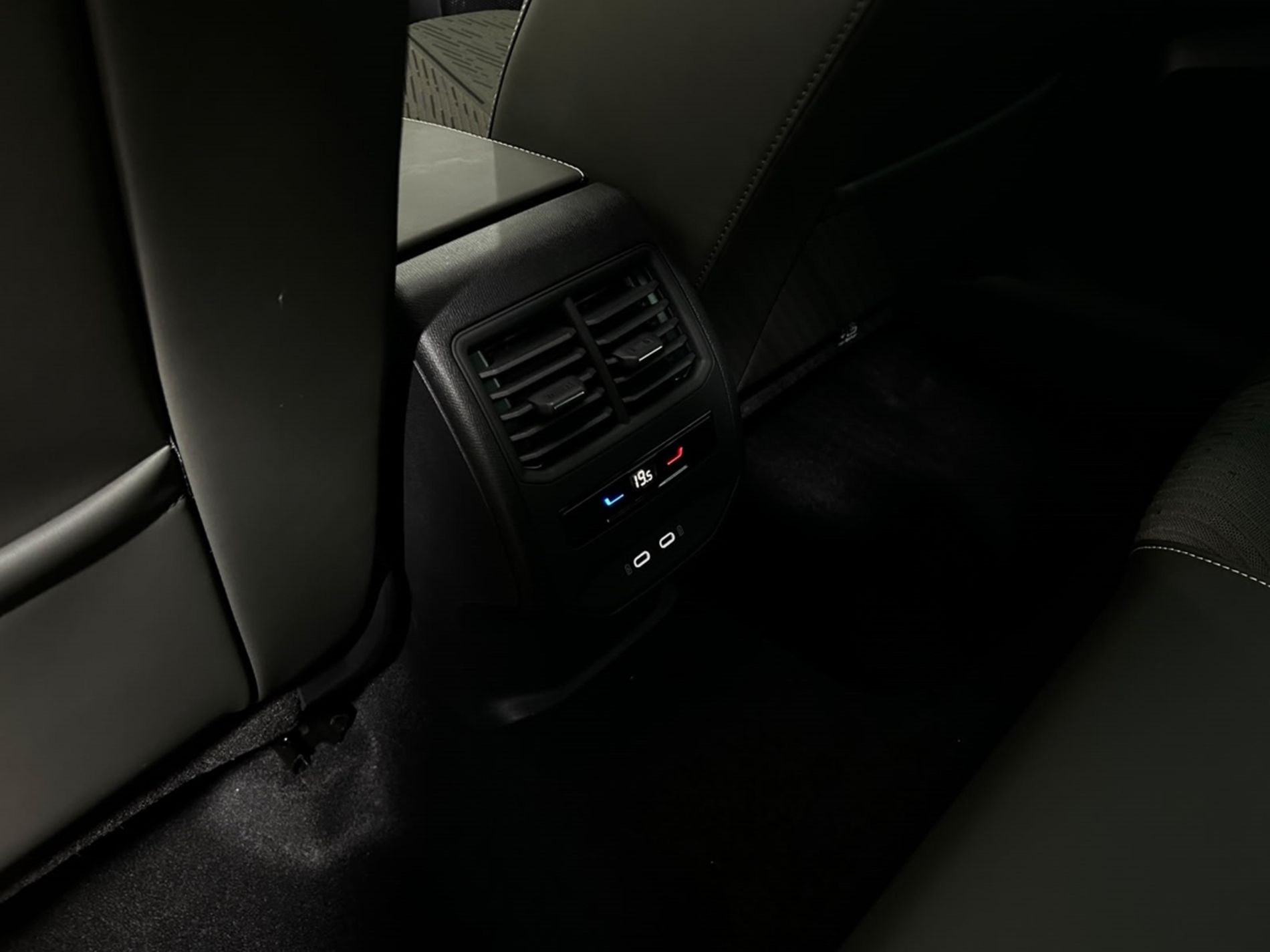 Cupra Formentor Tribe Edition 1.5 hybrid 150 cv dsg - Autoviemme