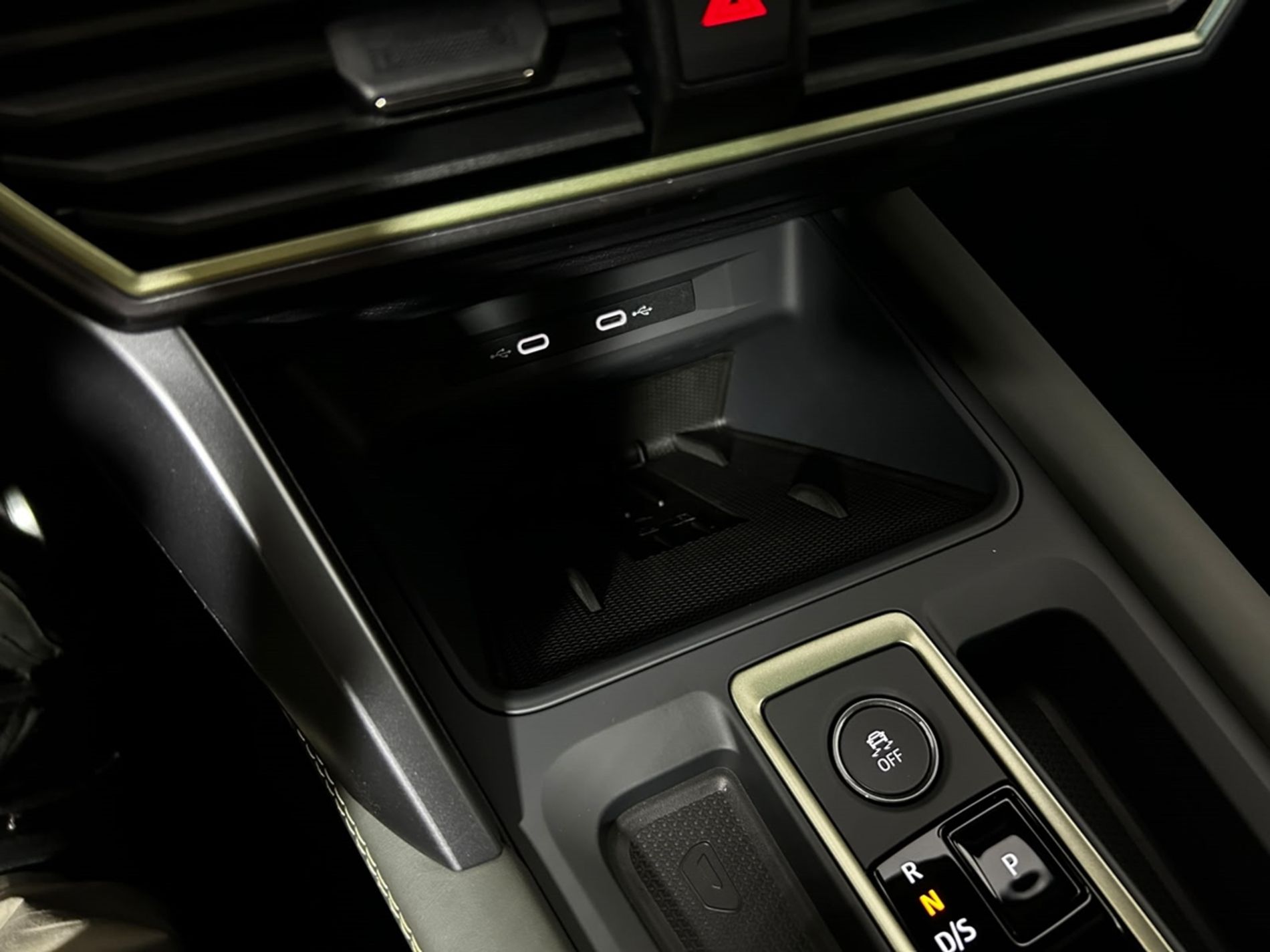 Cupra Formentor Tribe Edition 1.5 hybrid 150 cv dsg - Autoviemme