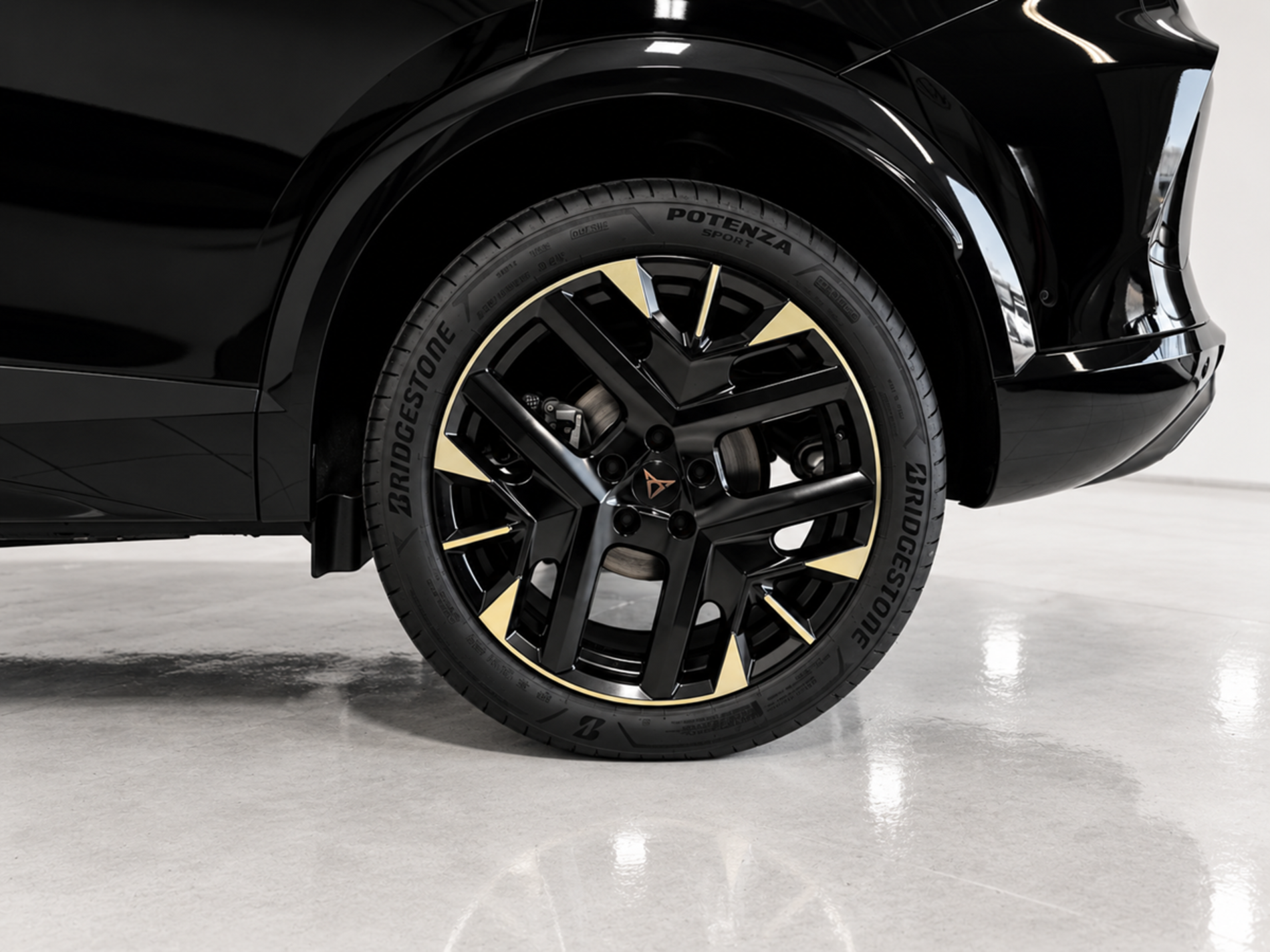 Cupra Formentor Tribe Edition 1.5 hybrid 150 cv dsg - Autoviemme