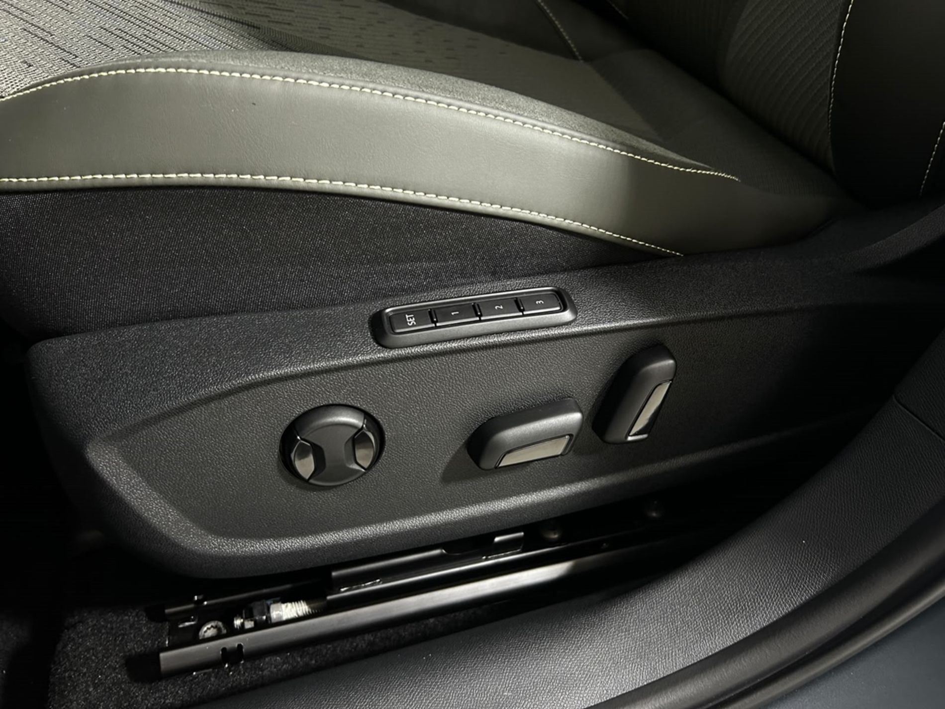Cupra Formentor Tribe Edition 1.5 hybrid 150 cv dsg - Autoviemme