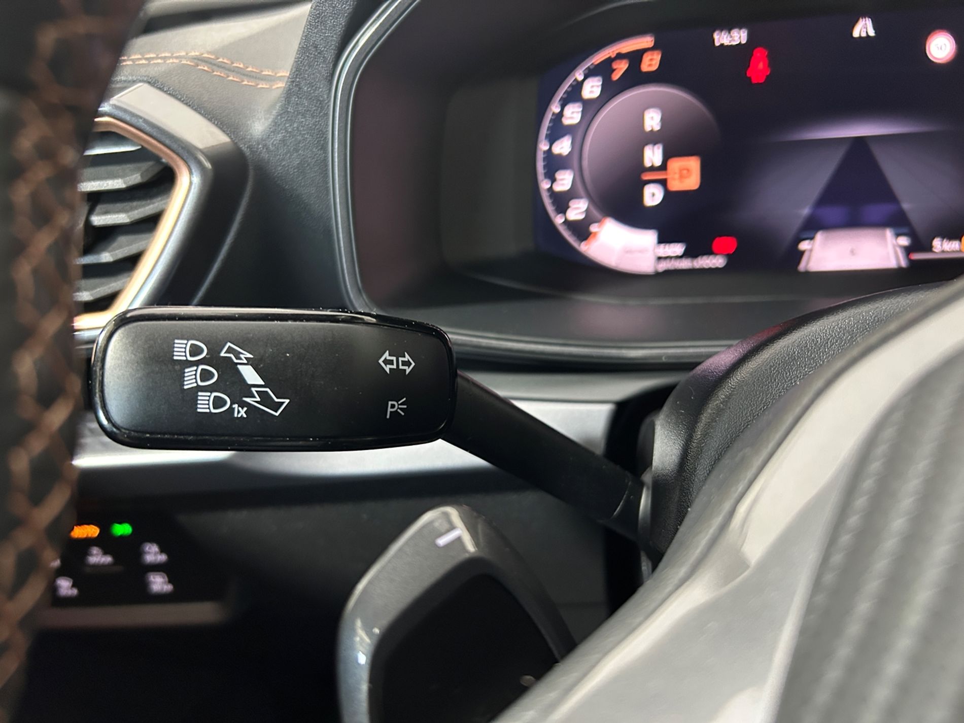 Cupra Leon 1.5 hybrid 150 cv dsg - Autoviemme