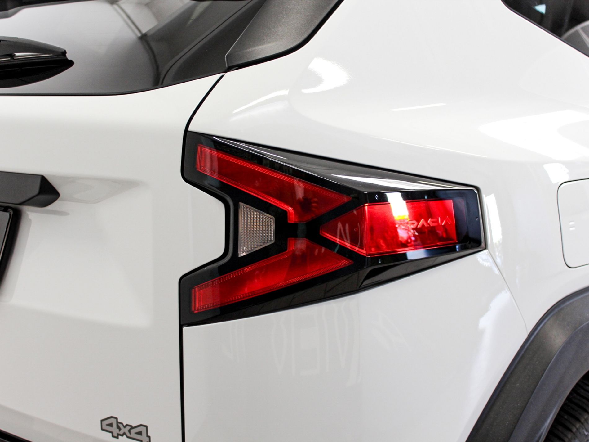 Duster 1.2 mild hybrid Extreme 4x4 130cv - Autoviemme