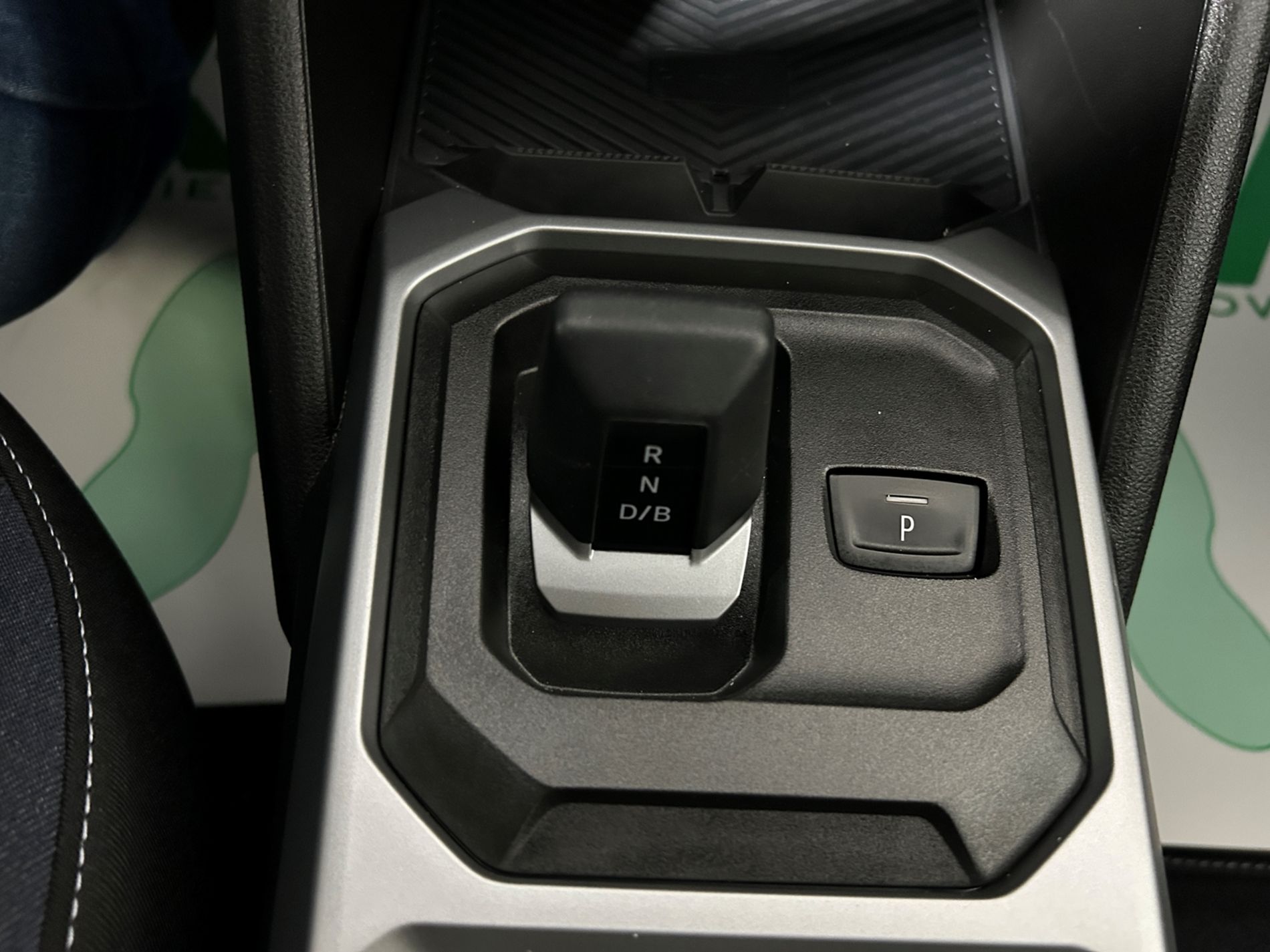 Dacia Duster 1.6 hybrid Journey 140 cv - Autoviemme