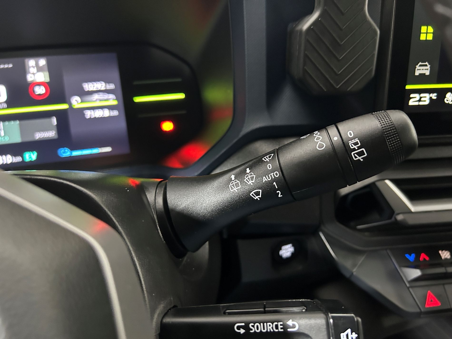 Dacia Duster 1.6 hybrid Journey 140 cv - Autoviemme