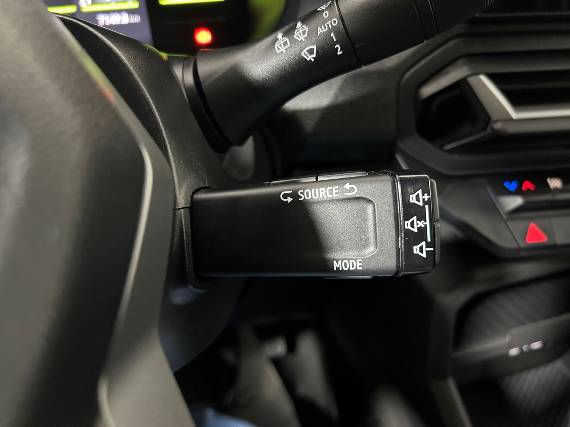 Dacia Duster 1.6 hybrid Journey 140 cv - Autoviemme