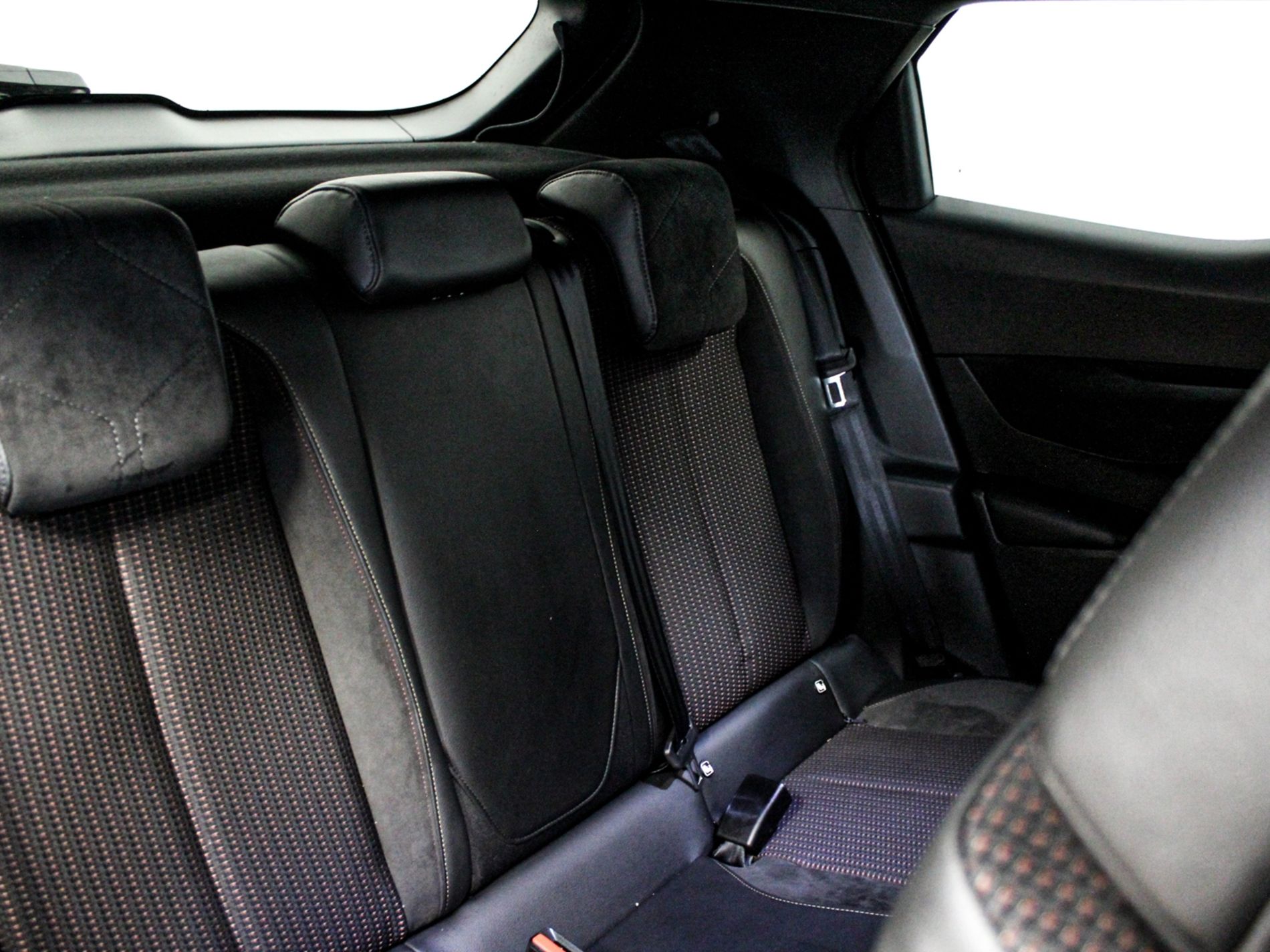 DS3 Crossback 1.2 puretech Performance Line 130cv auto - Autoviemme