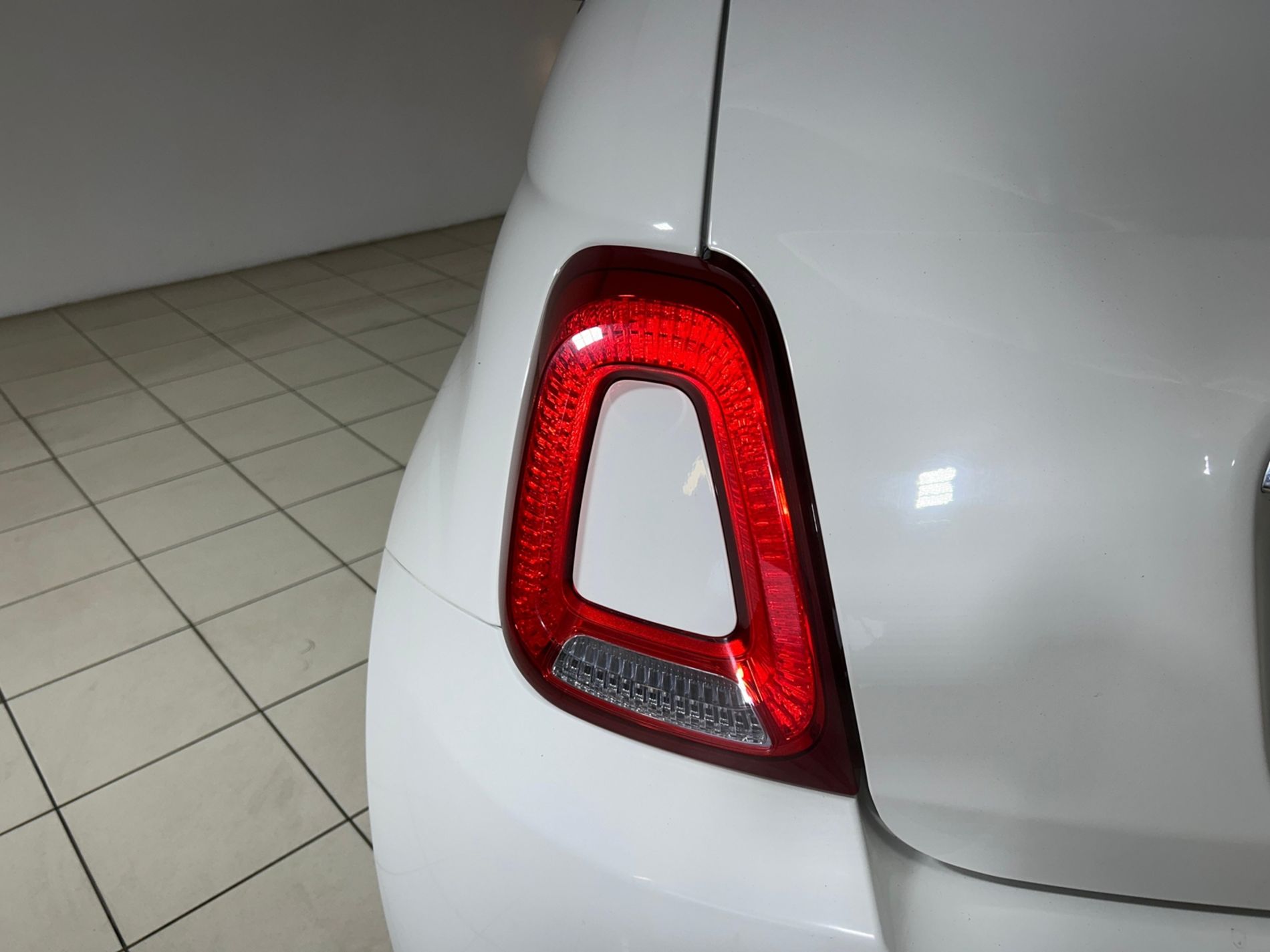 500 1.0 hybrid 70cv Dolcevita - Autoviemme