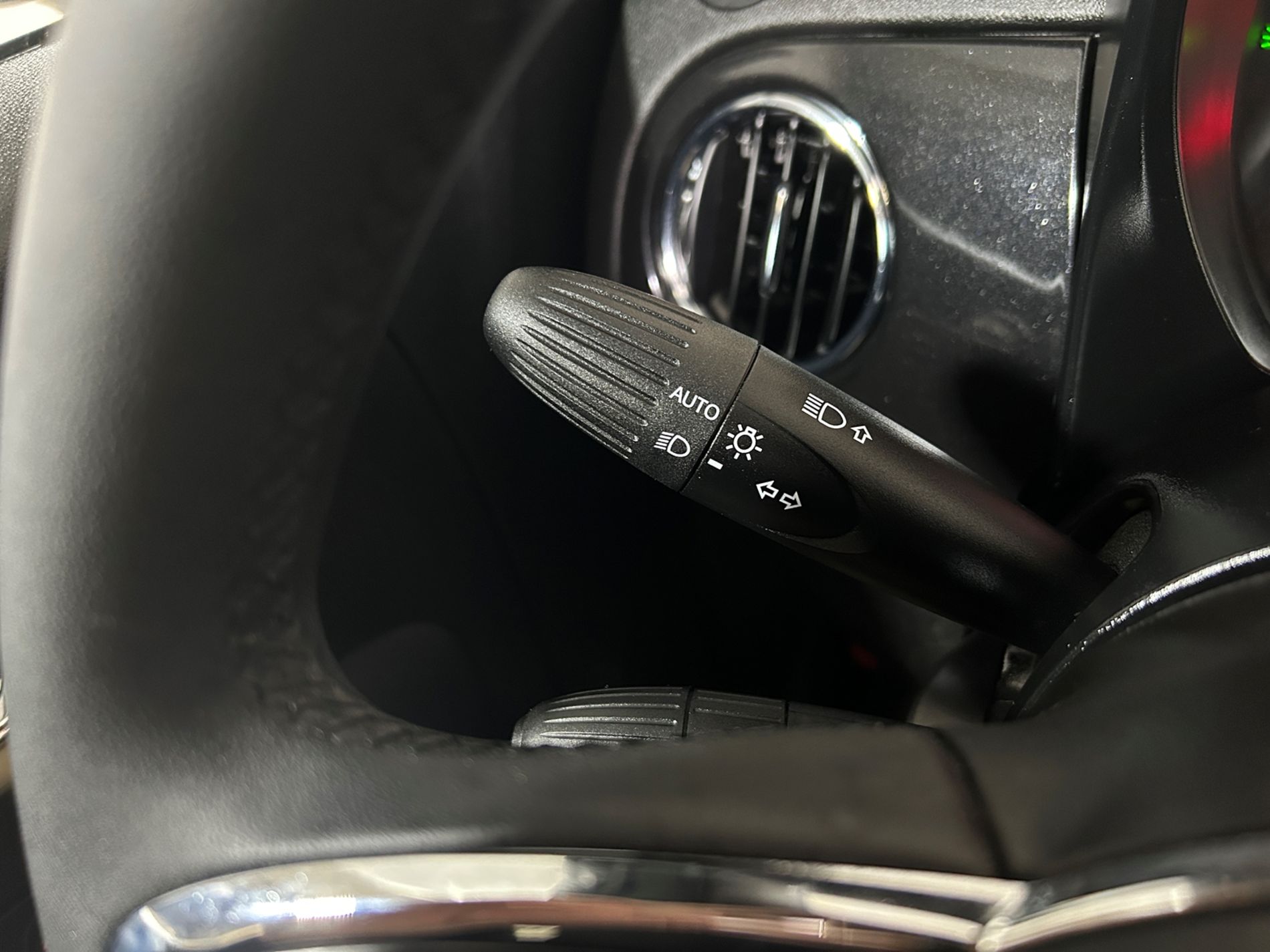 500C 1.0 hybrid 70cv - Autoviemme