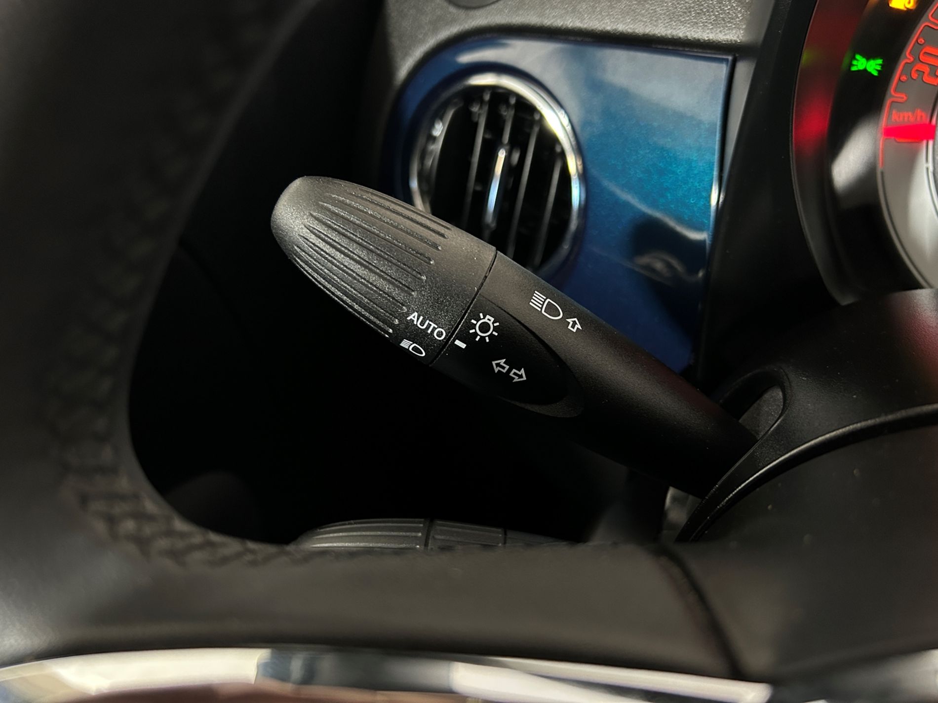 500C 1.0 hybrid 70cv - Autoviemme