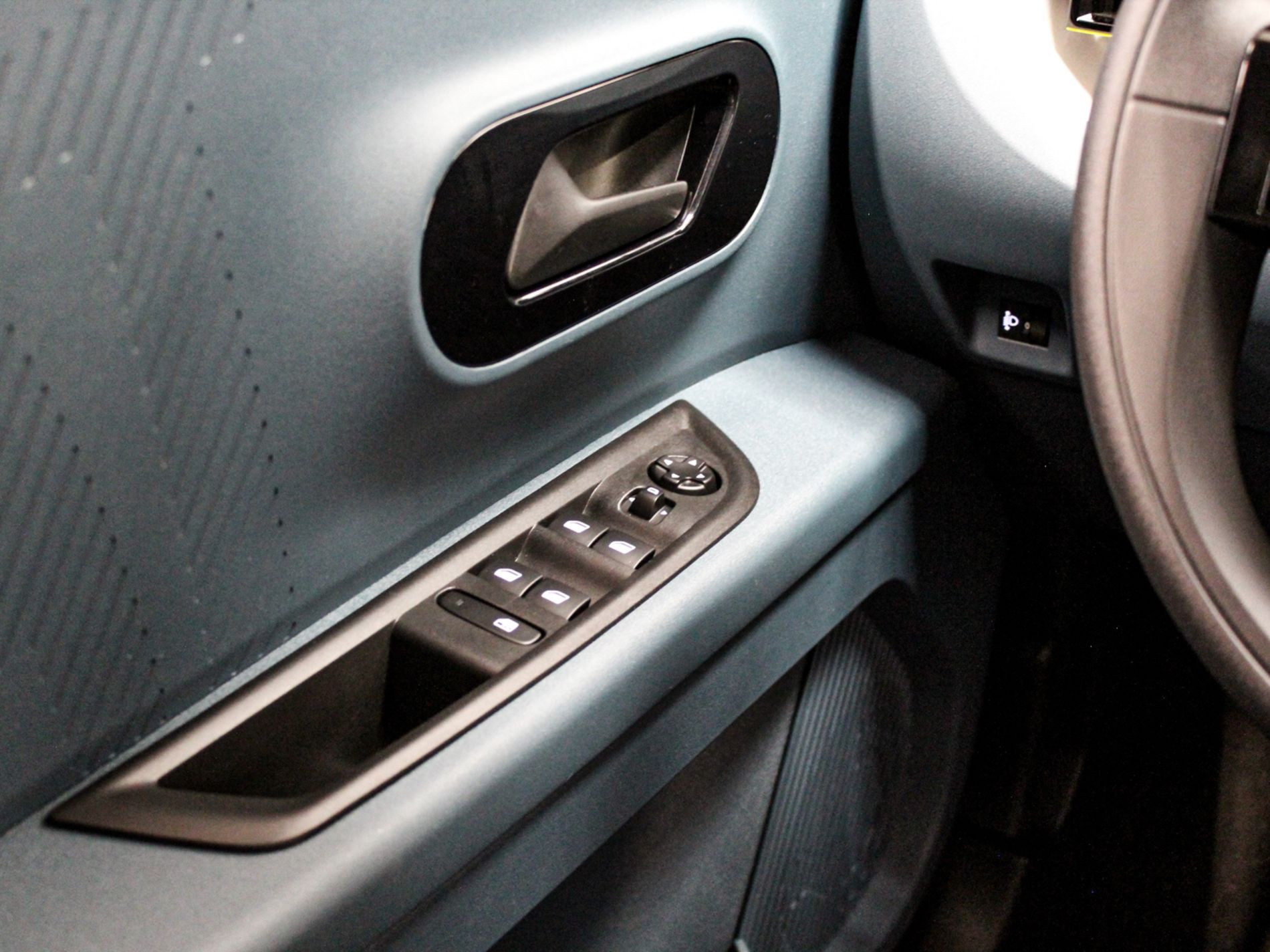 Grande Panda 1.2 hybrid Icon 110cv edct - Autoviemme