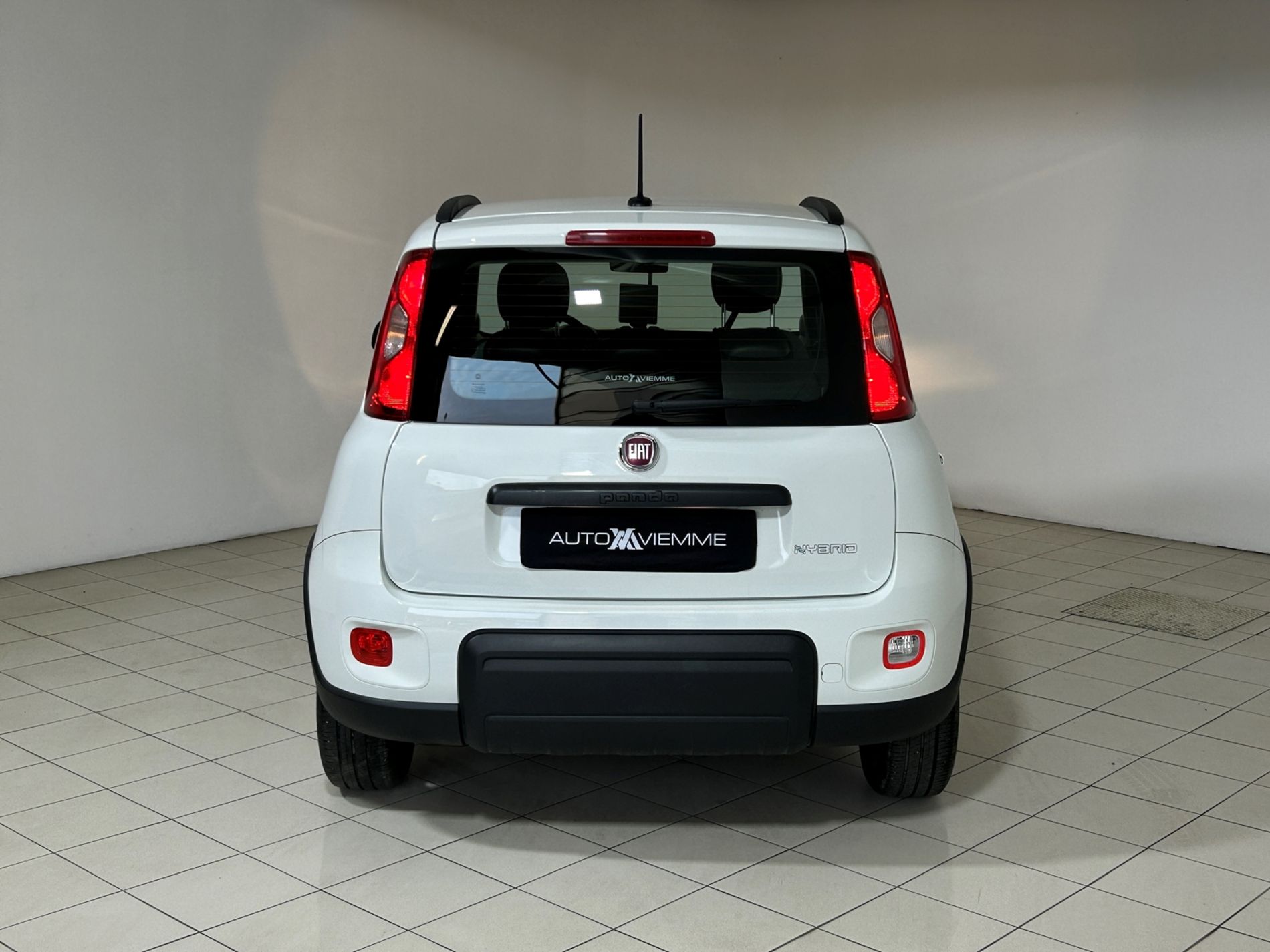 Panda Hybrid City Life s&s 70cv - Autoviemme