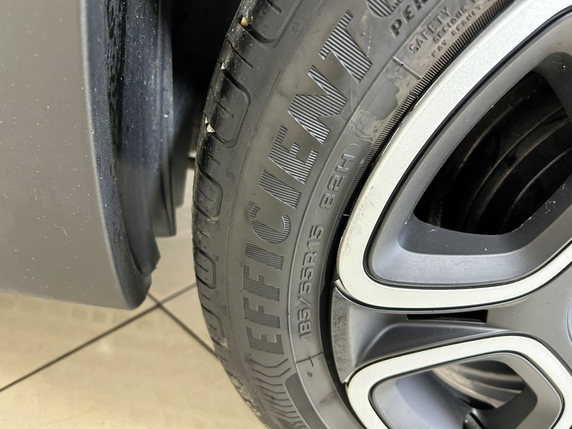 Panda Hybrid City Life s&s 70cv - Autoviemme