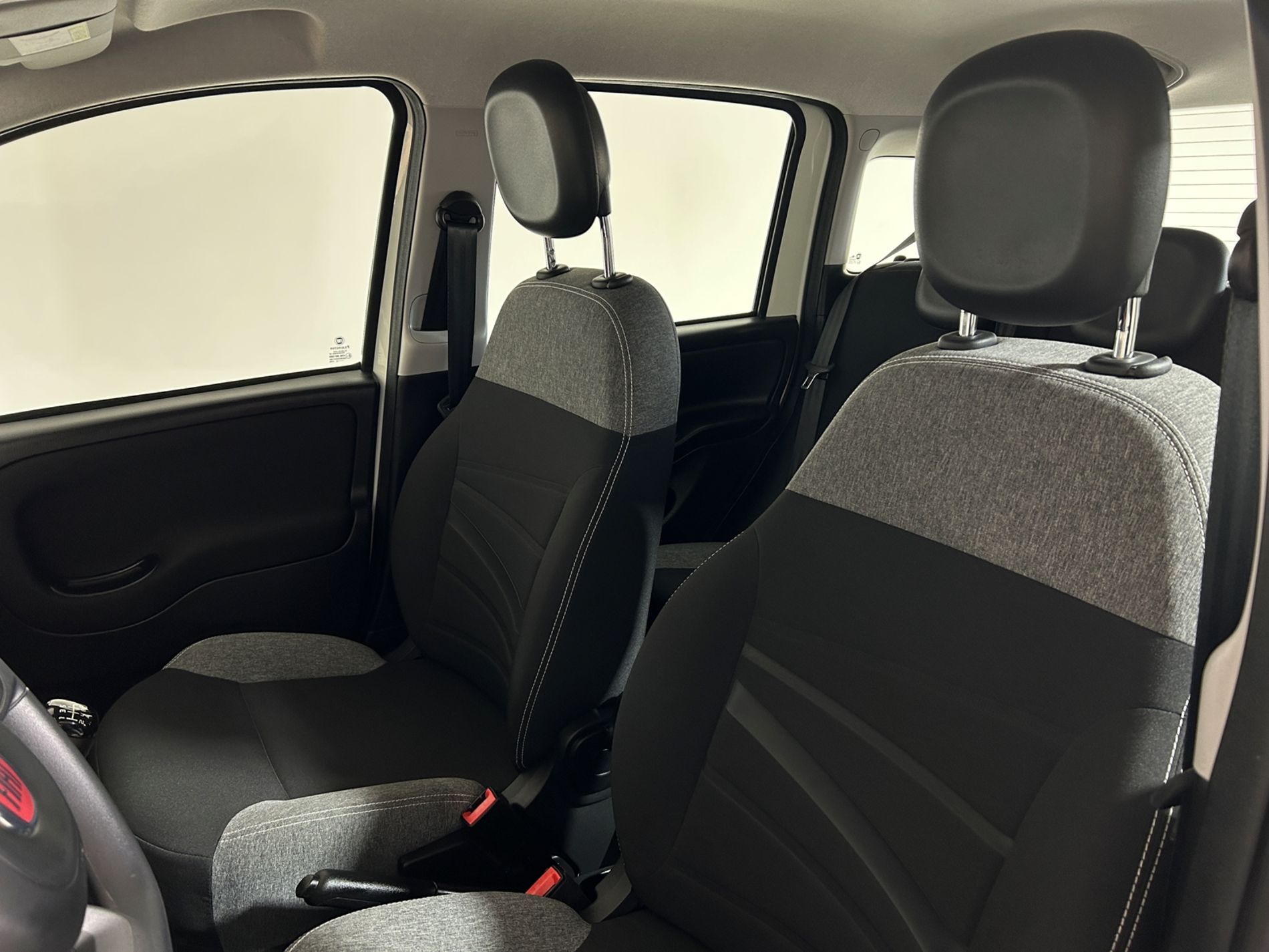 Panda Hybrid City Life s&s 70cv - Autoviemme