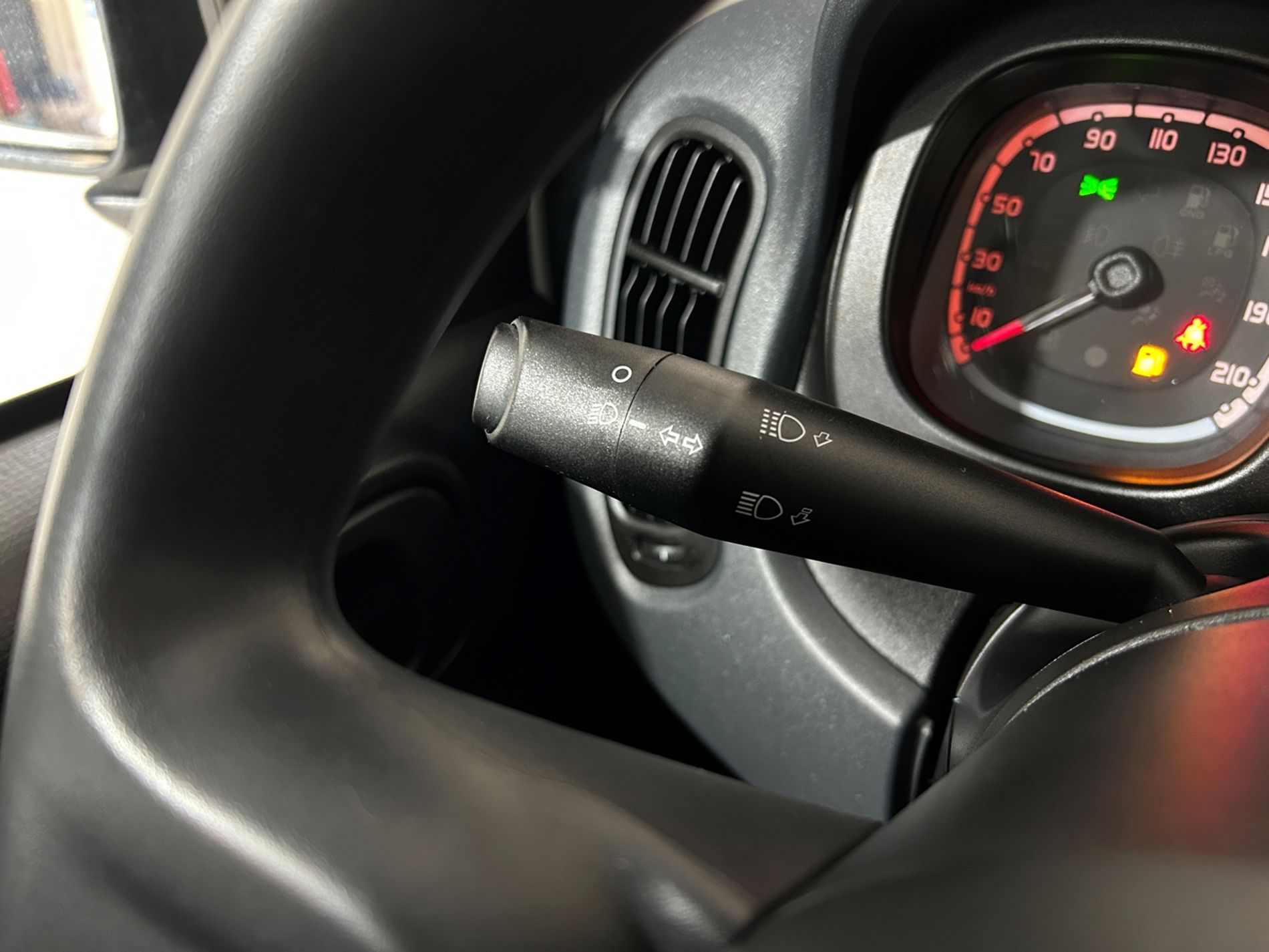 Panda hybrid s&s 70cv - Autoviemme