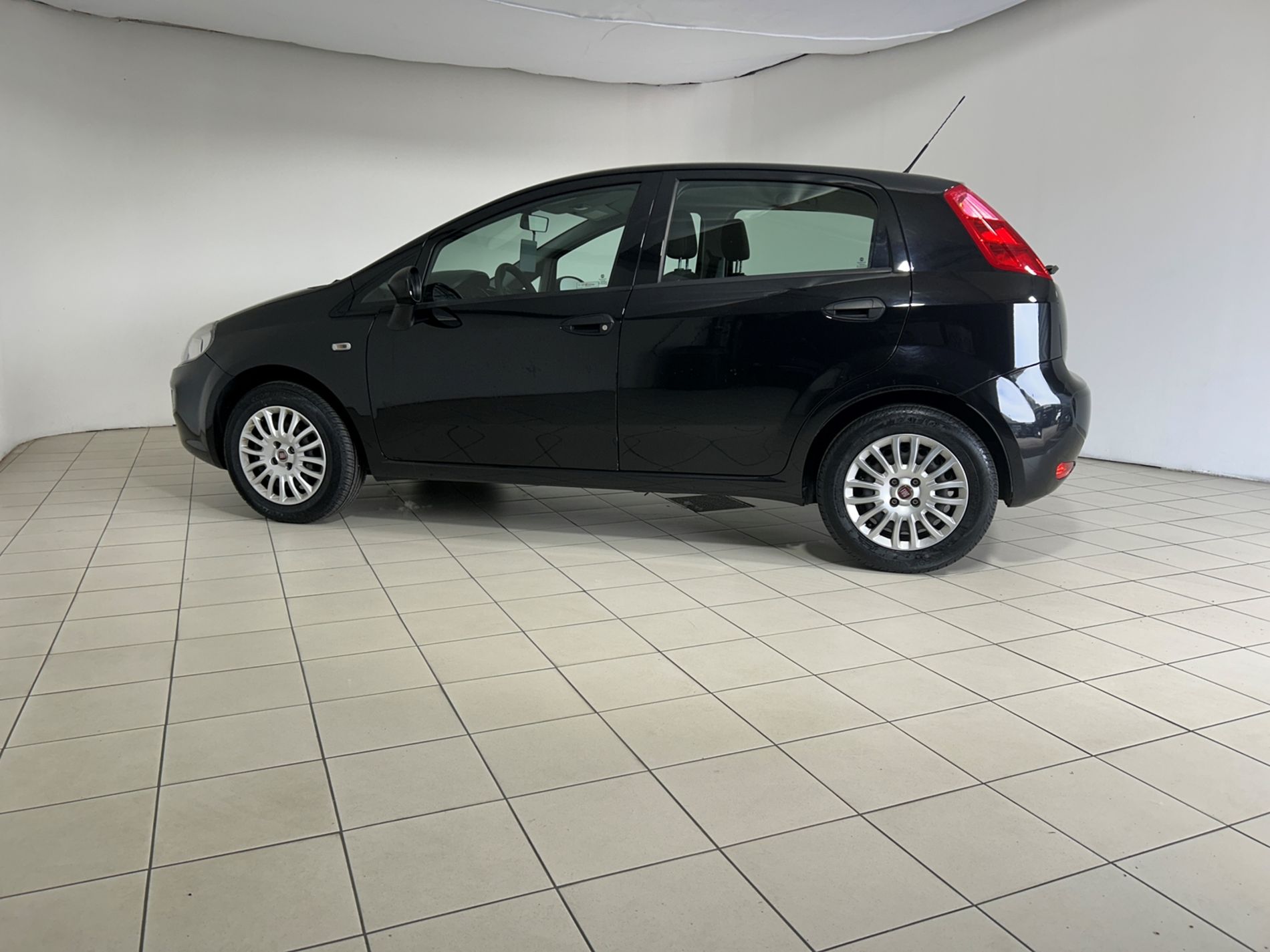 Fiat Punto 5p 1.2 Street EURO 6 - Autoviemme