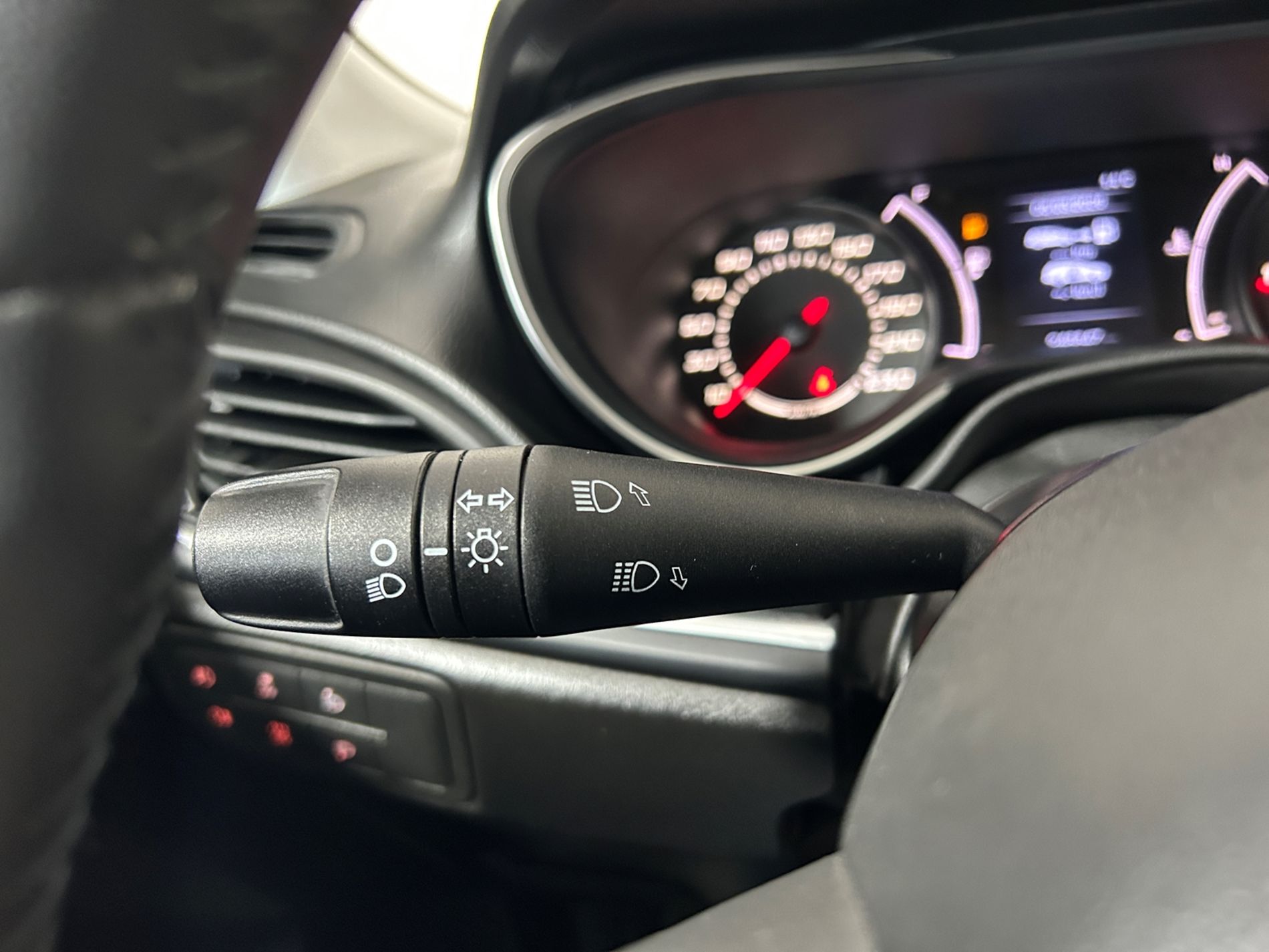 Fiat Tipo SW 1.6 e-torq Lounge 110 cv automatica - Autoviemme