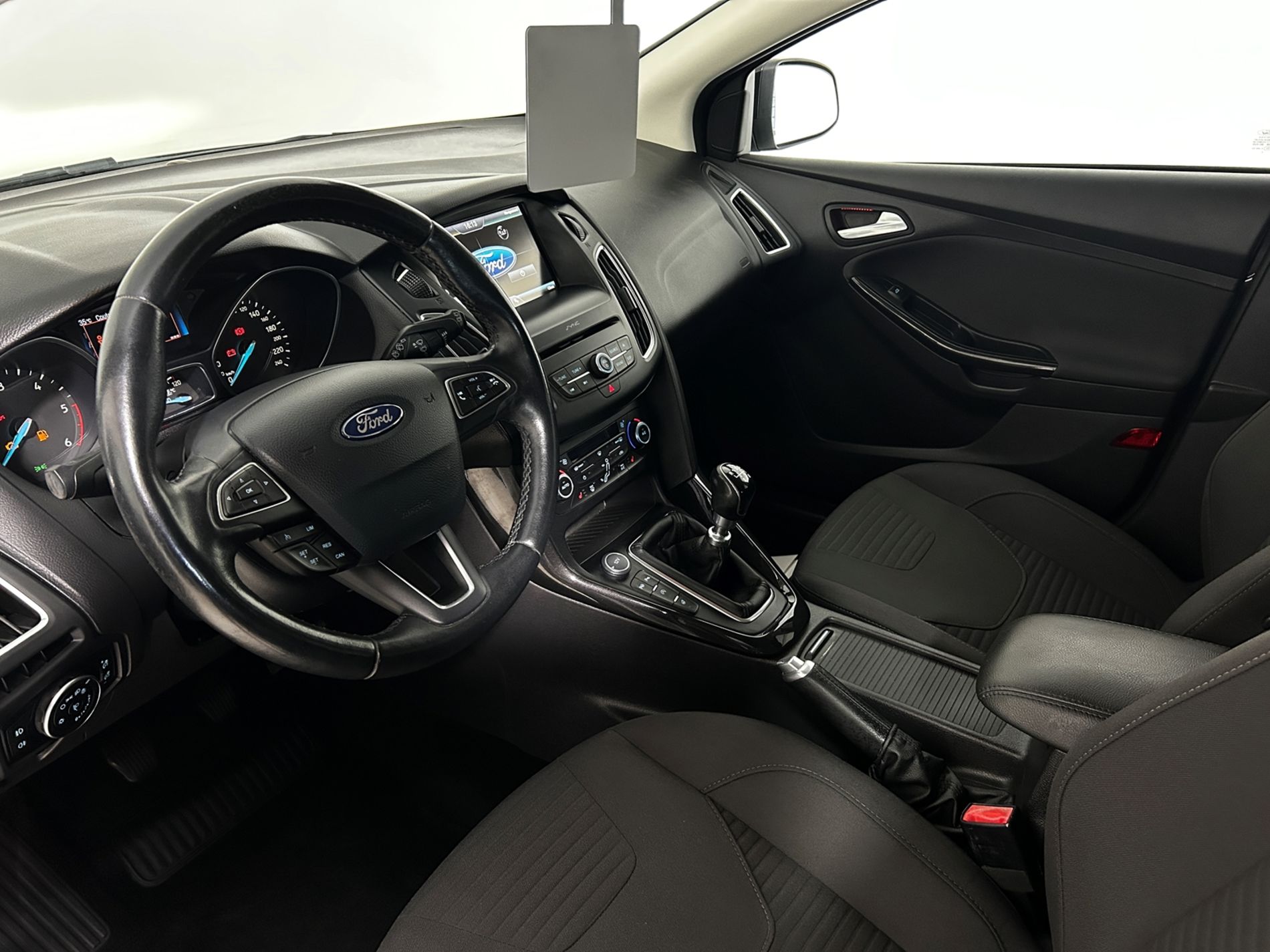 Ford Focus SW 1.5 tdci Titanium s&s 120cv - Autoviemme