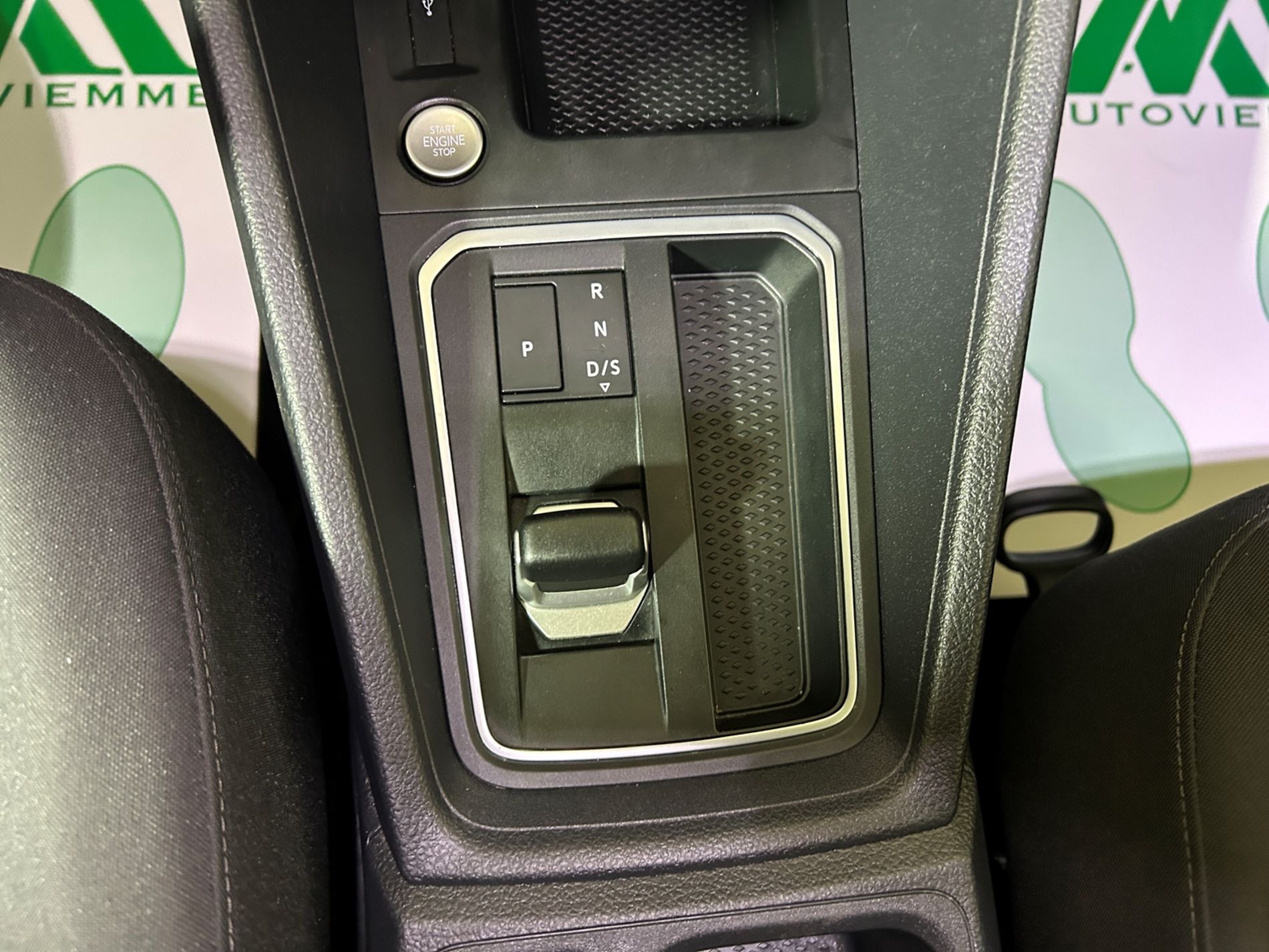 Ford Gran Tourneo Connect 2.0 Titanium Powershift - Autoviemme