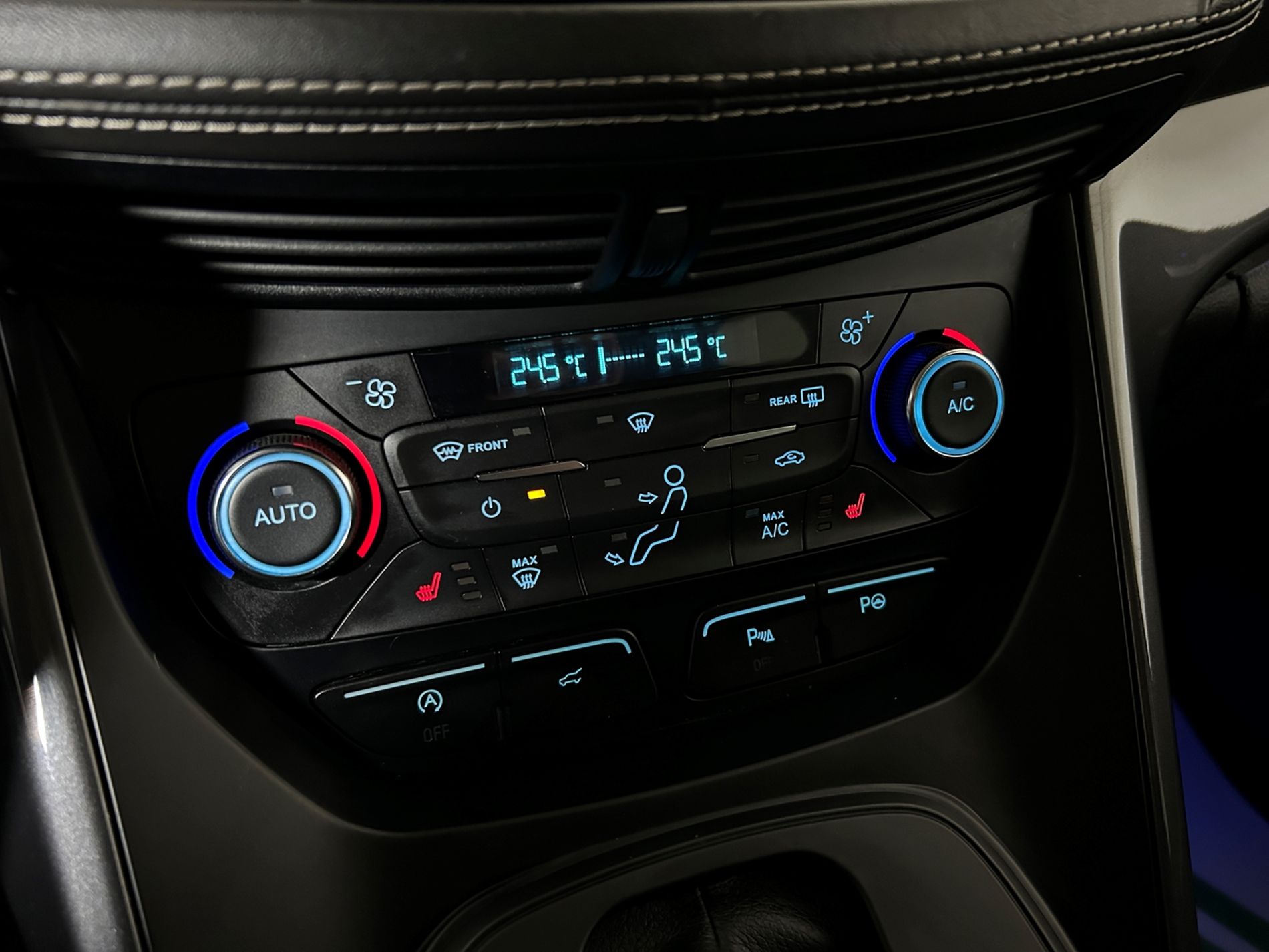 Kuga Vignale s&s awd 150cv powershift - Autoviemme