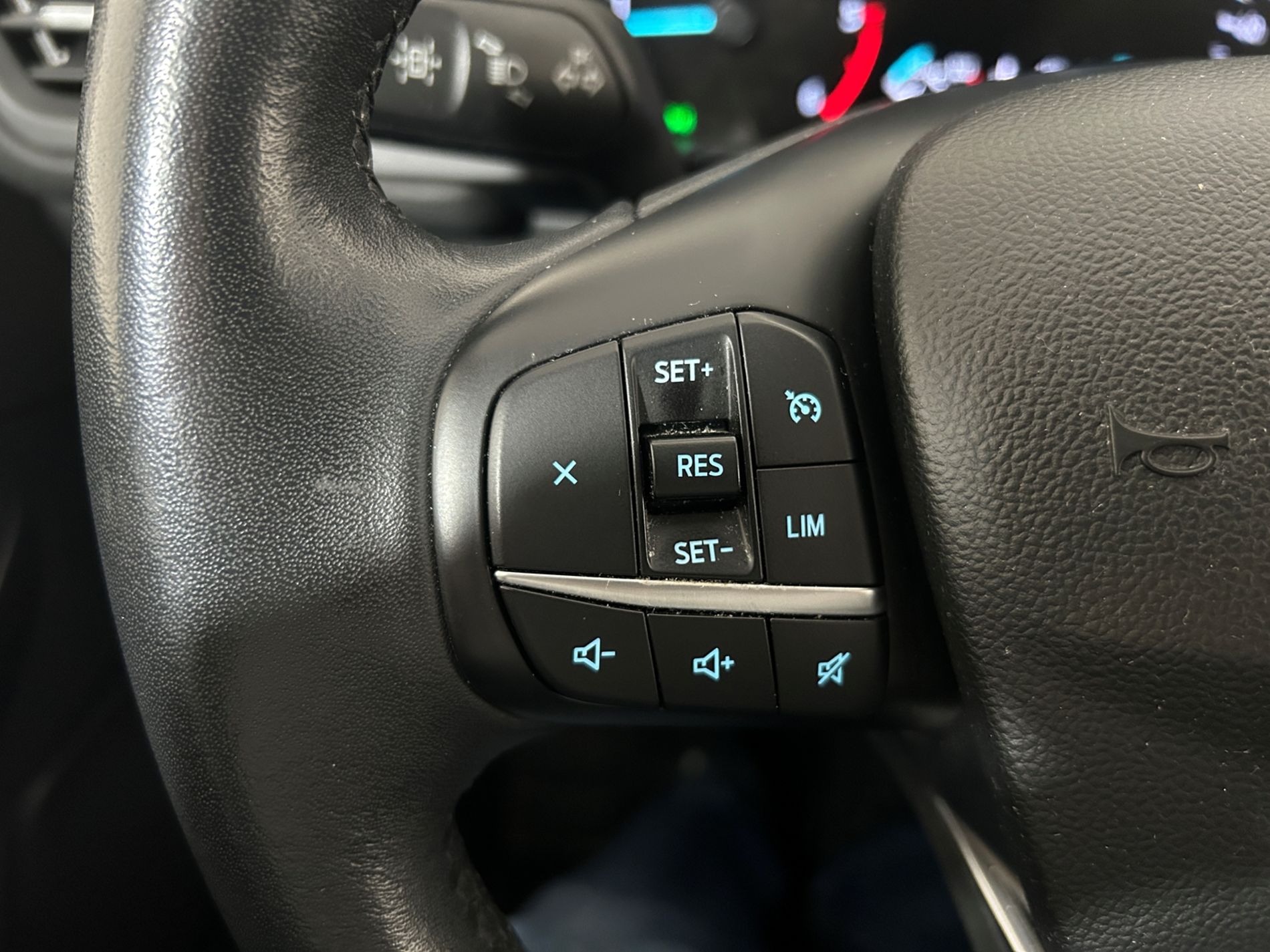 Ford Kuga Titanium 2wd 120cV  - Autoviemme