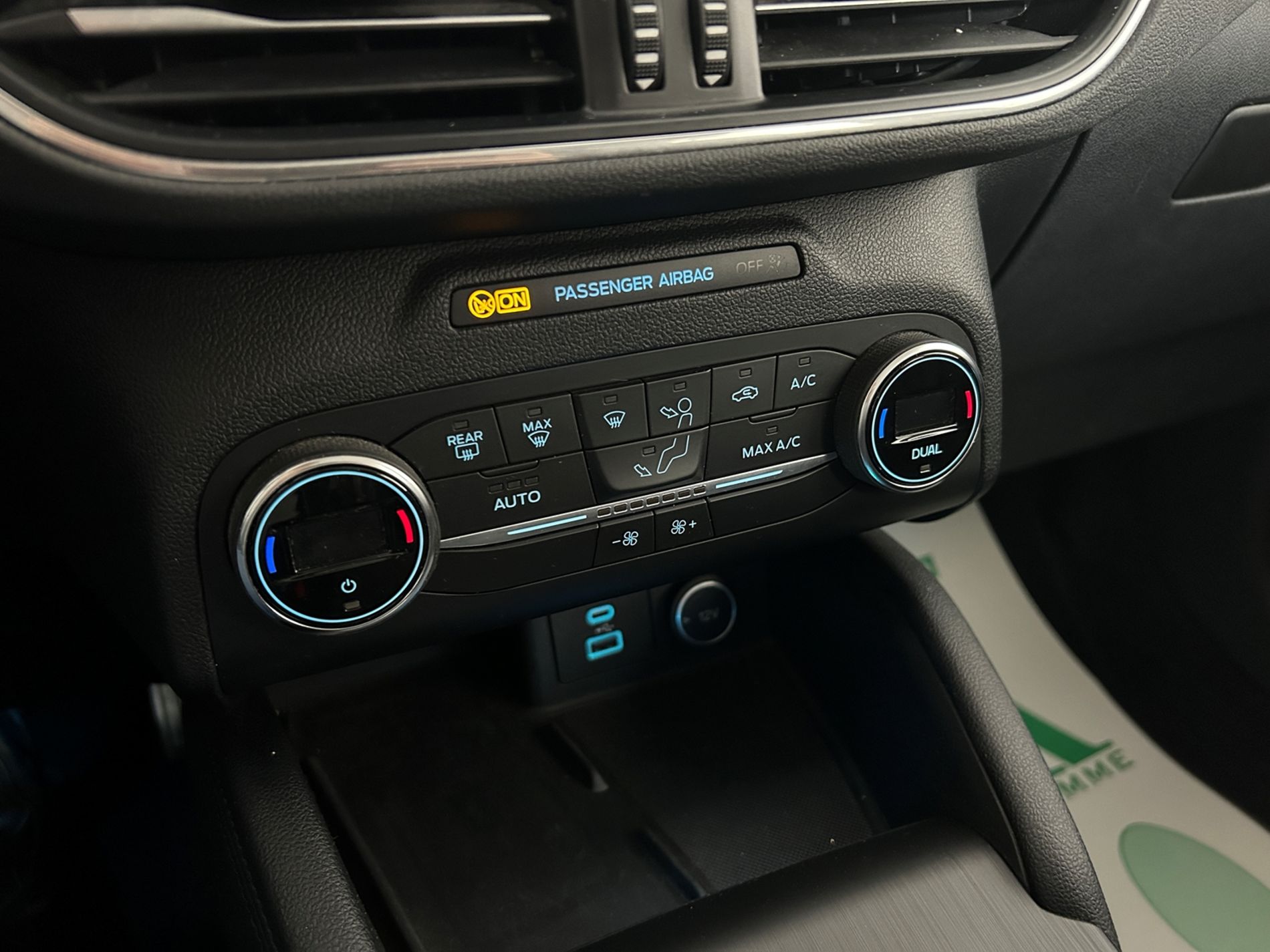 Ford Kuga Titanium 2wd 120cV  - Autoviemme