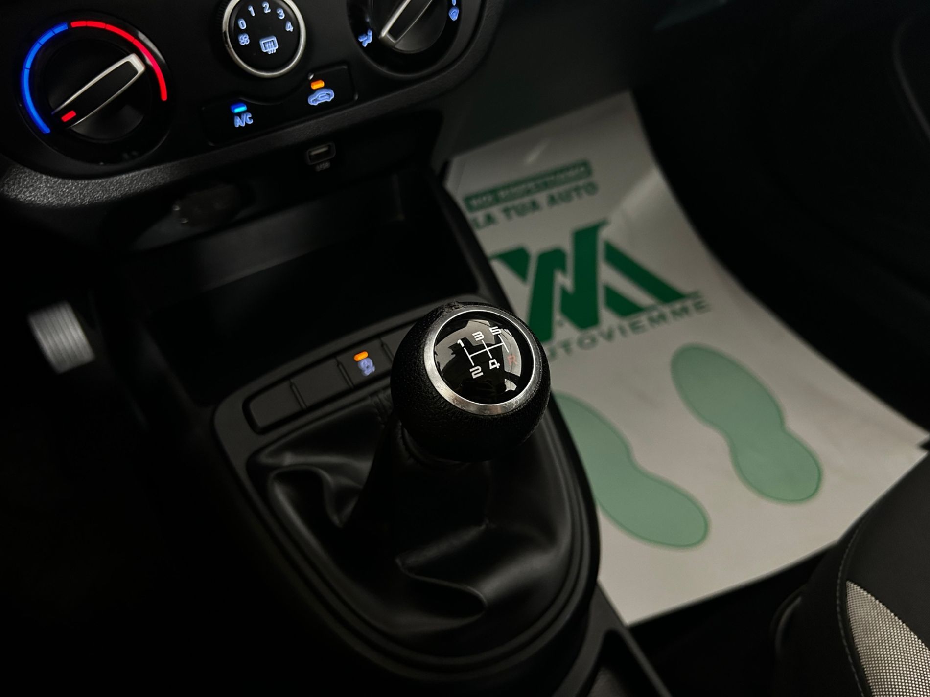 i10 1.0 Tech Connect - Autoviemme