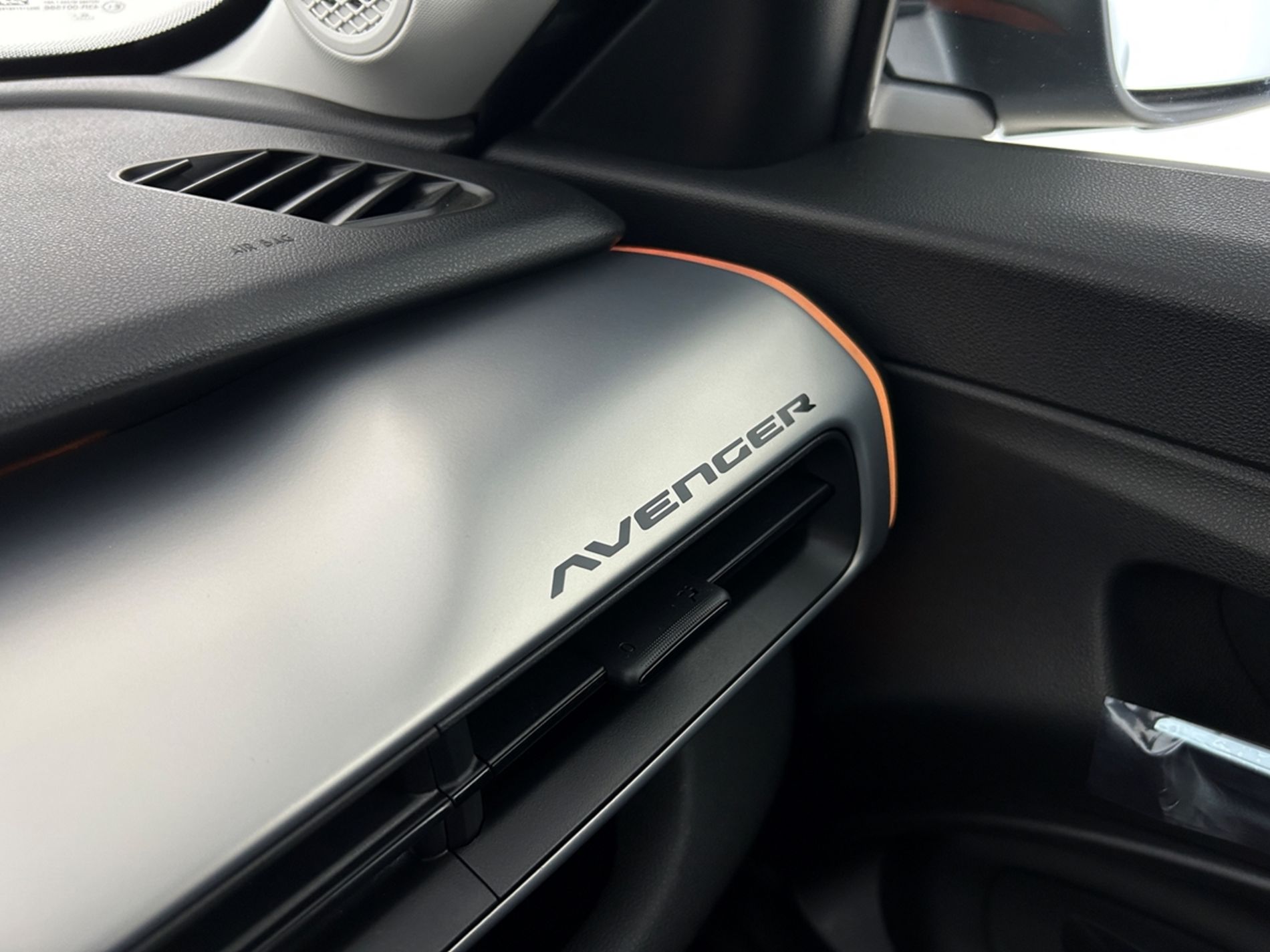 Jeep Avenger 1.2 turbo e-hybrid Summit fwd 100cv edct6   - Autoviemme